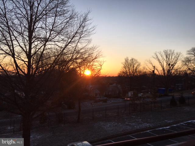 HUNTINGTON WALK - Residential Lease