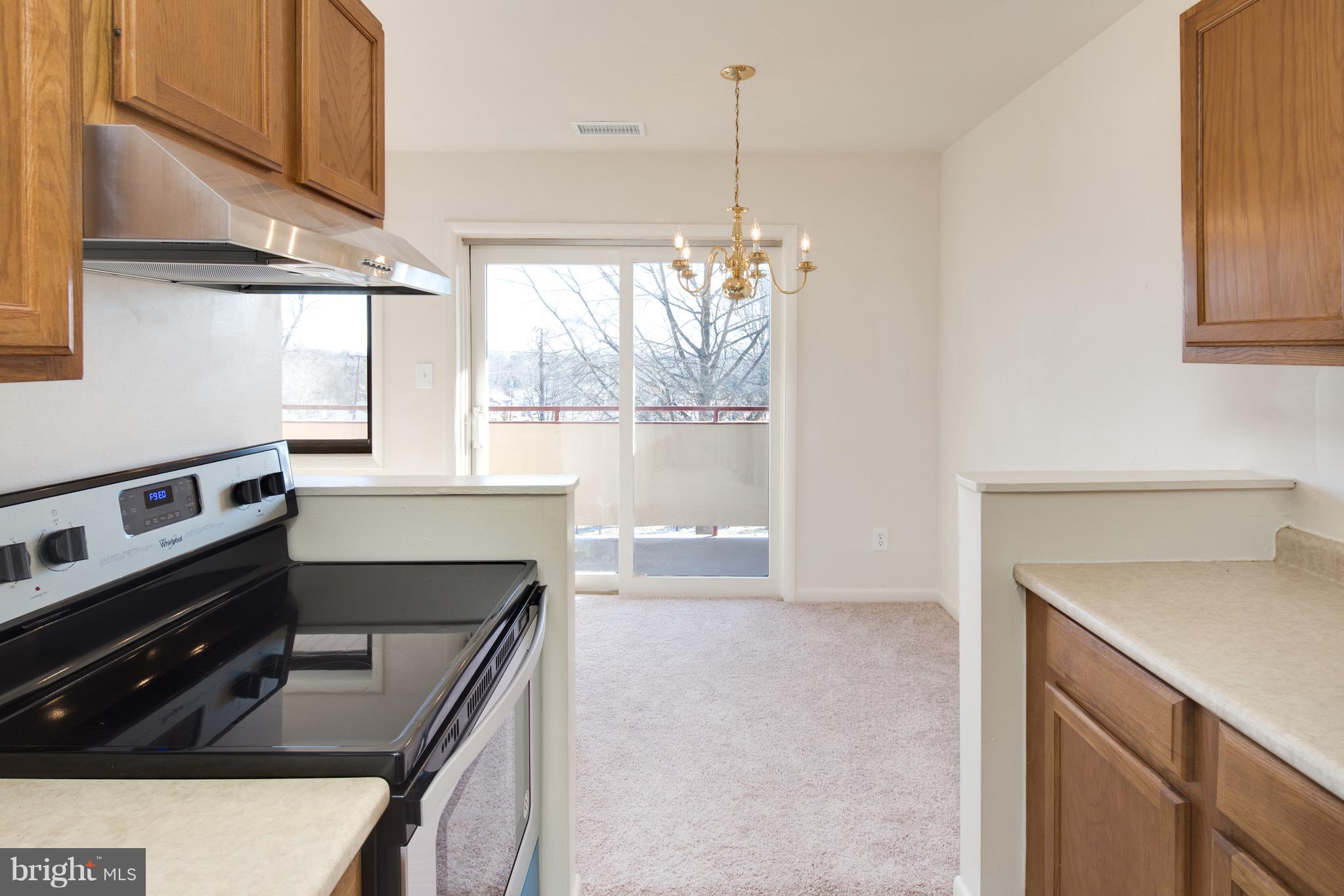 HUNTINGTON WALK - Residential Lease