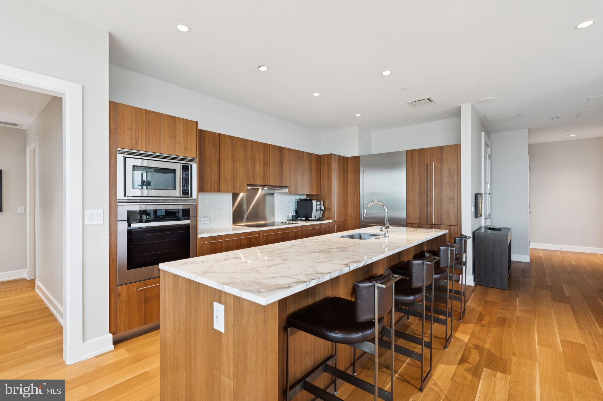 CENTER CITY - Residential