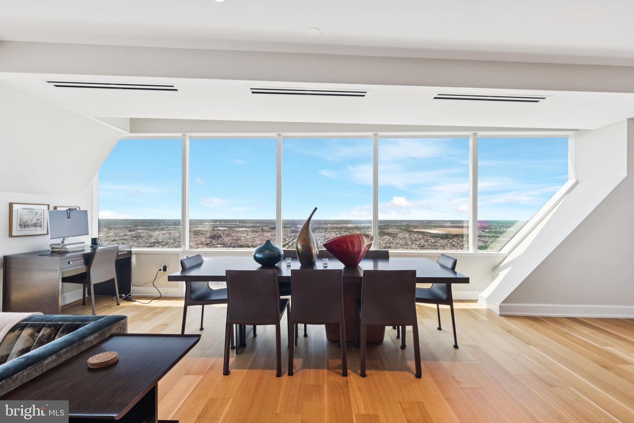 CENTER CITY - Residential