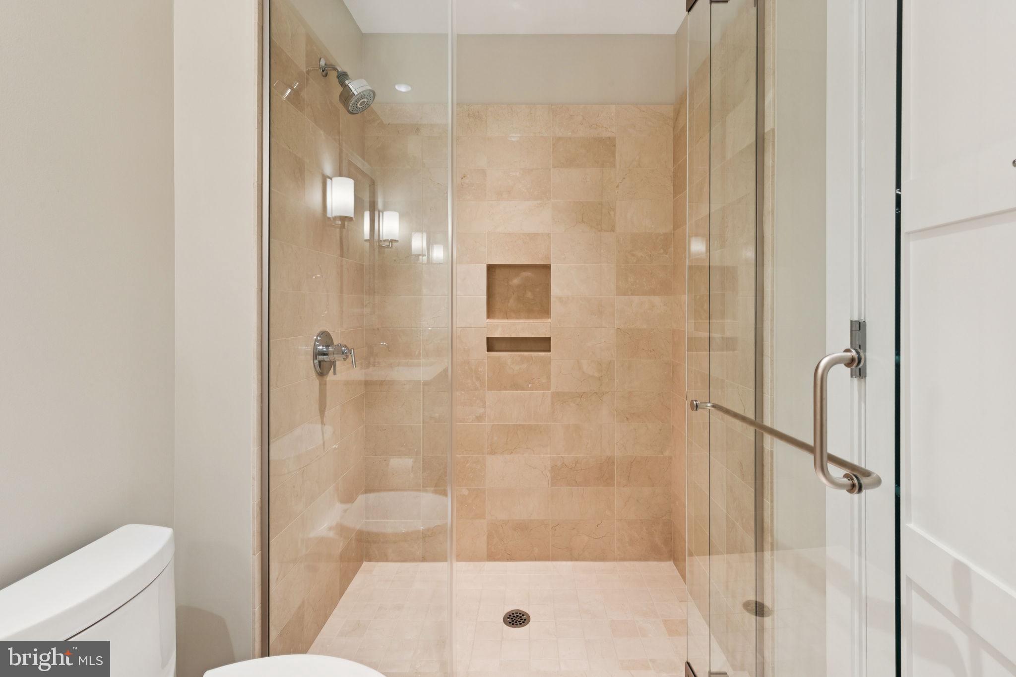CENTER CITY - Residential