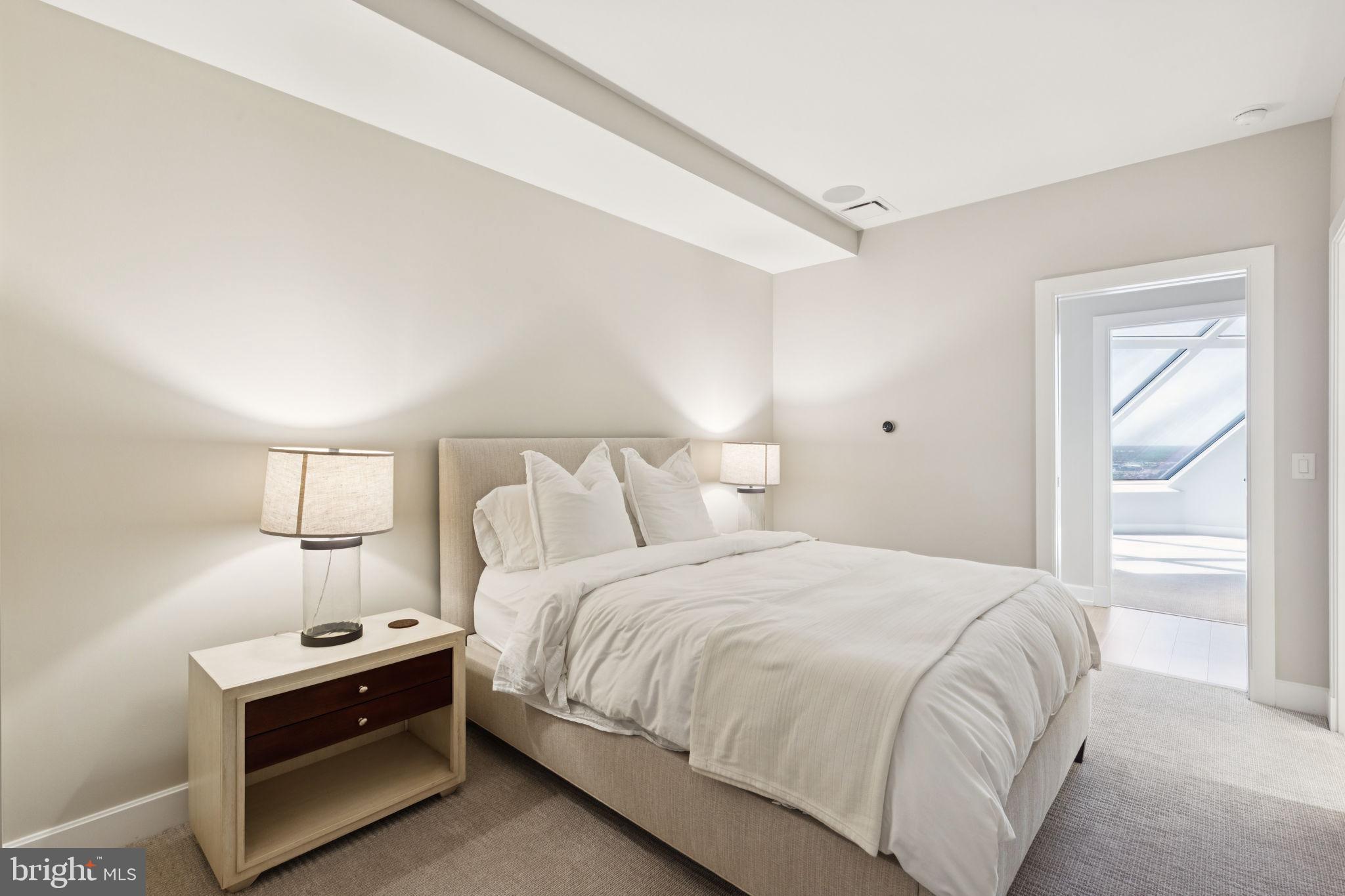 CENTER CITY - Residential