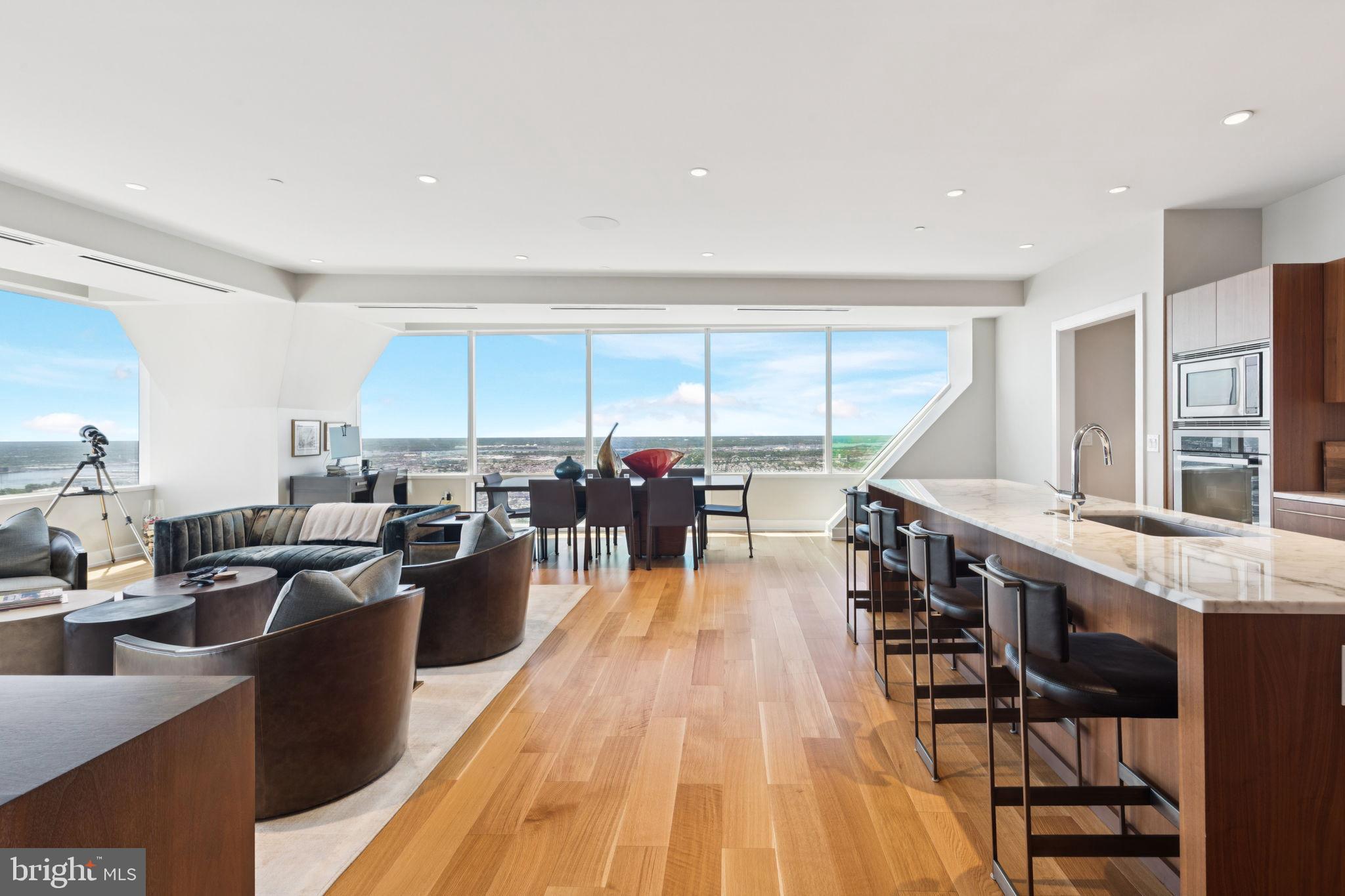 CENTER CITY - Residential