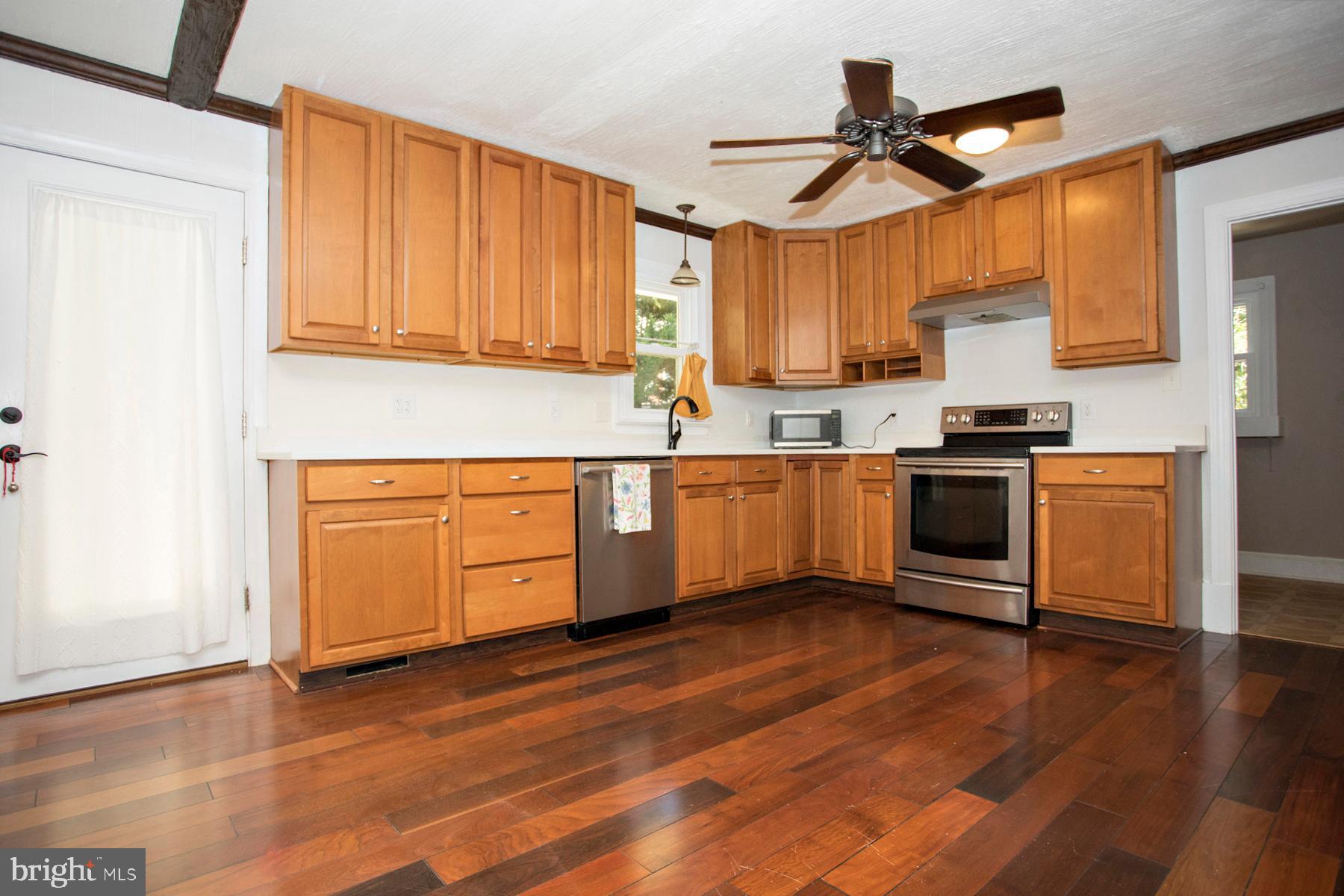 WESTWOOD - Residential Lease