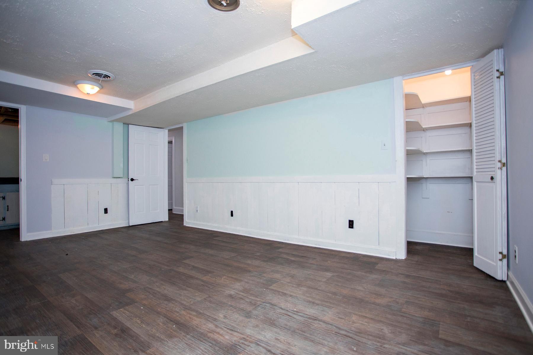 WESTWOOD - Residential Lease