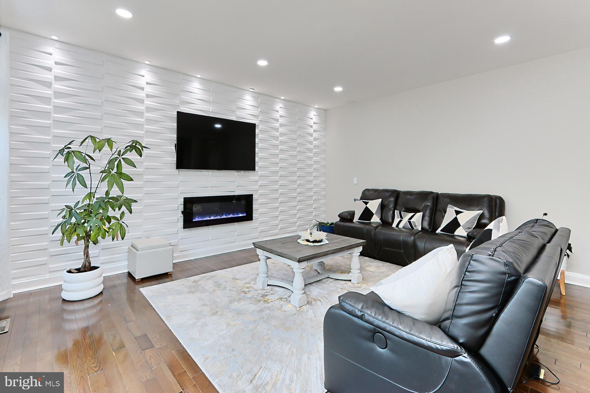 ELYSIAN HEIGHTS - Residential