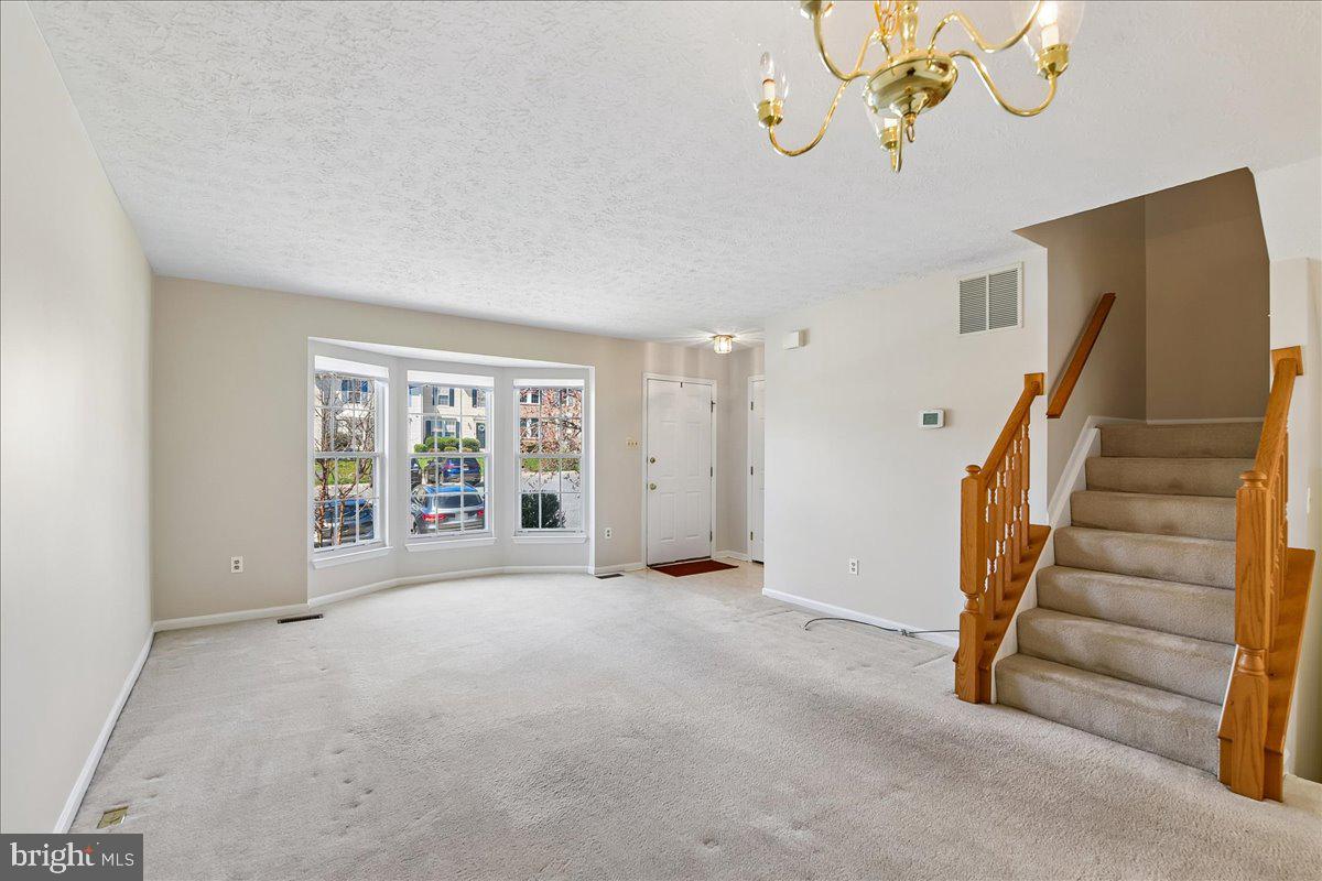 VILLAGE OF THOMAS RUN - Residential