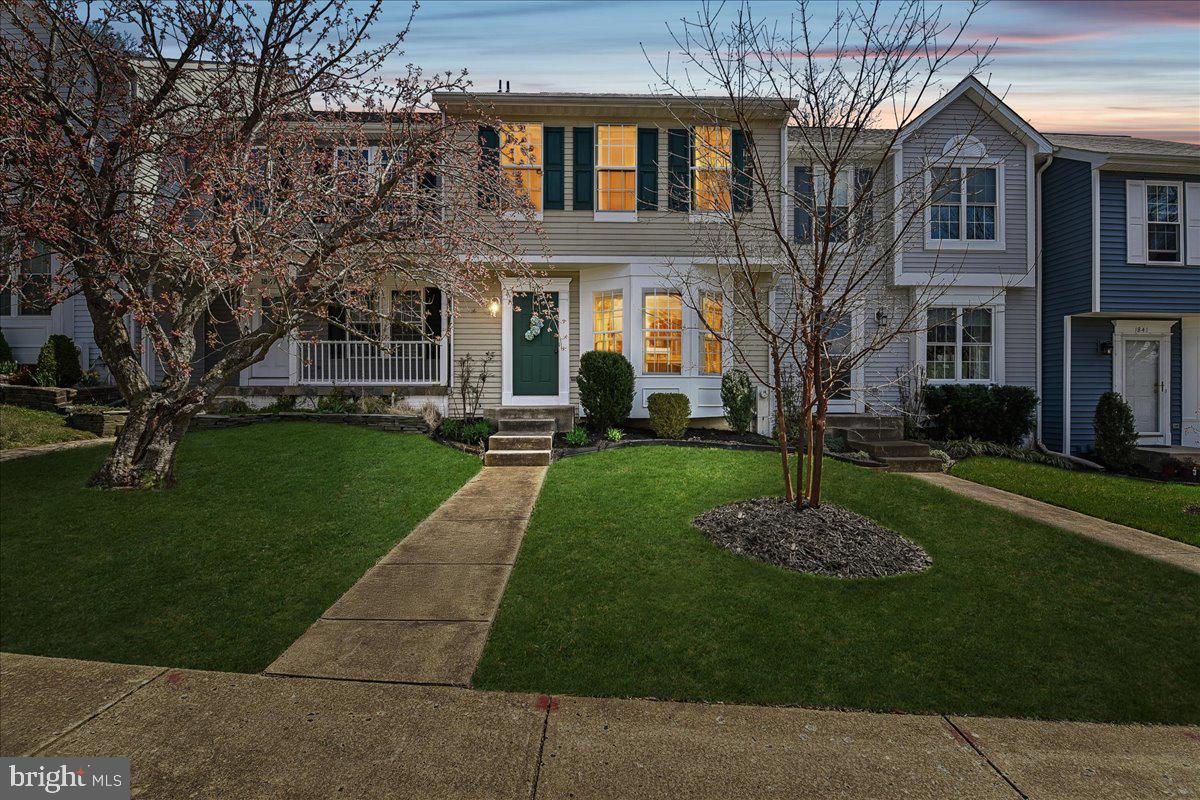 VILLAGE OF THOMAS RUN - Residential