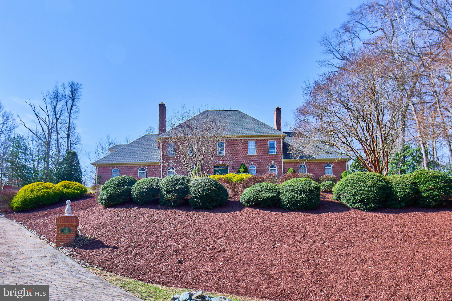 CAERNARVON WOODS - Residential