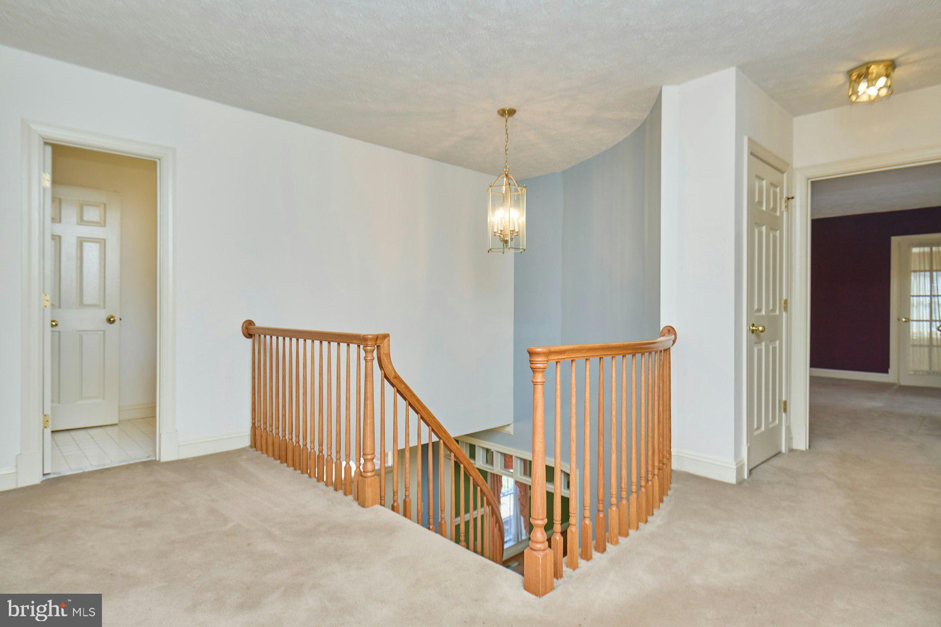 CAERNARVON WOODS - Residential