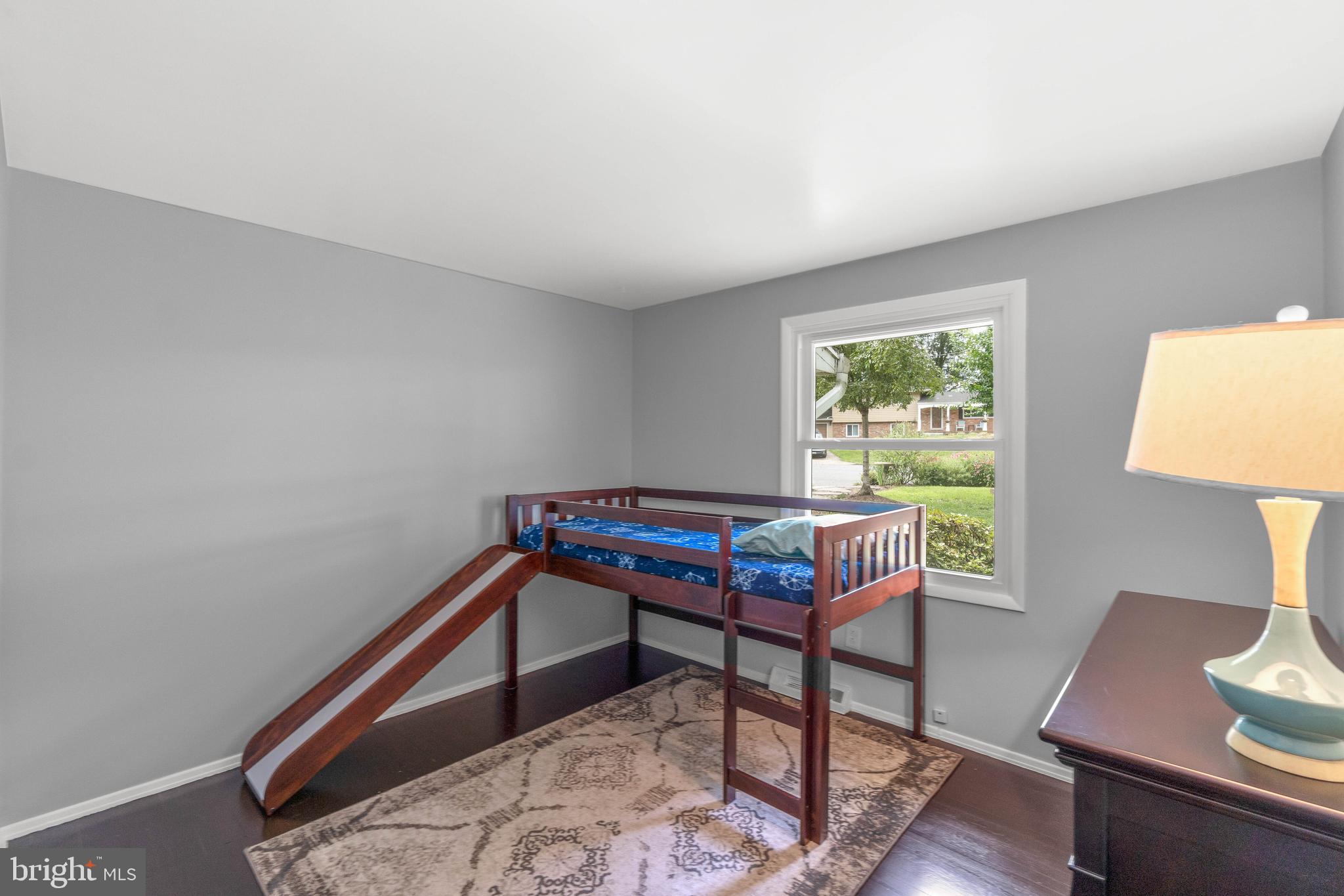 HILLMEADE MANOR - Residential