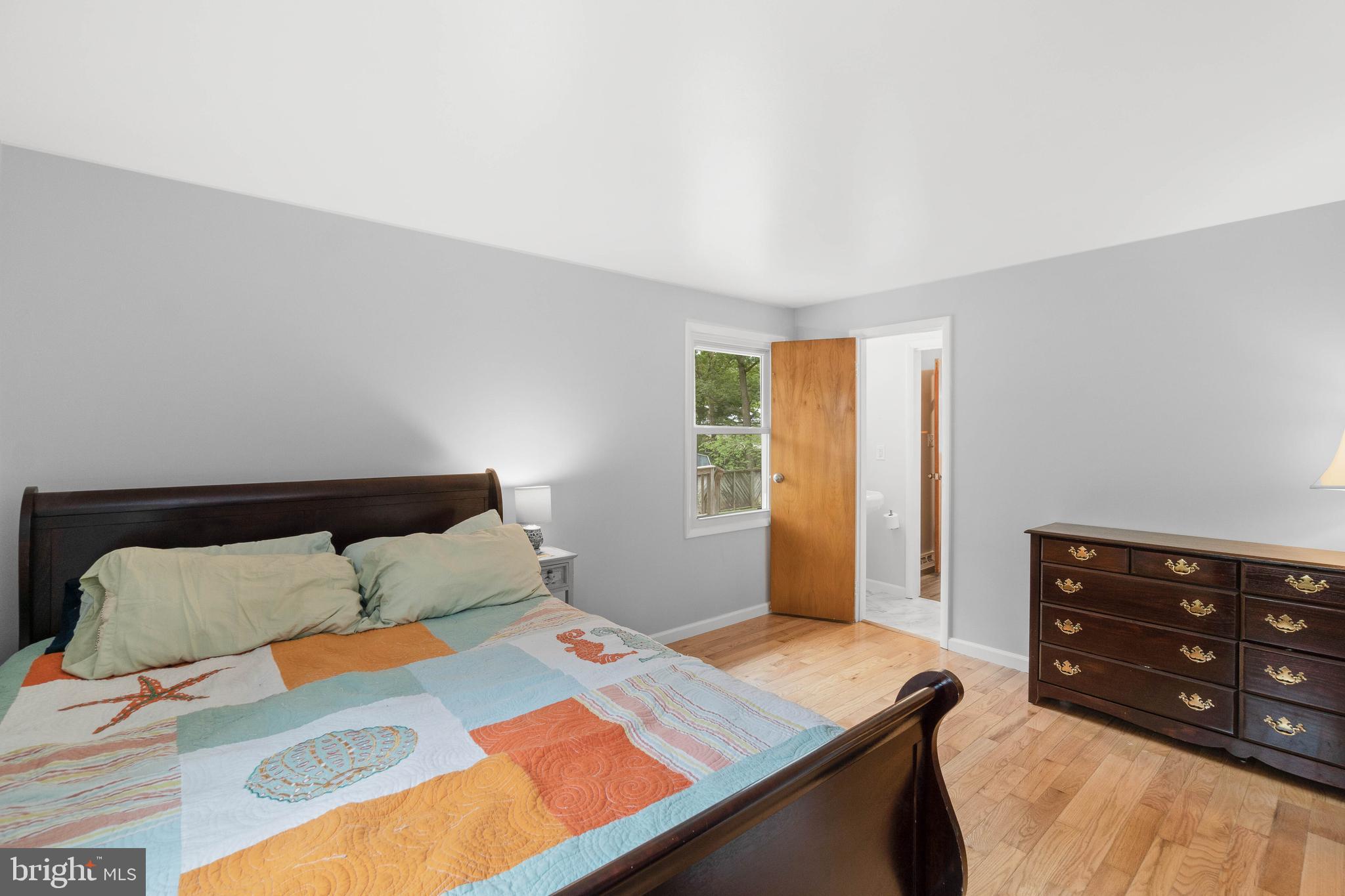 HILLMEADE MANOR - Residential