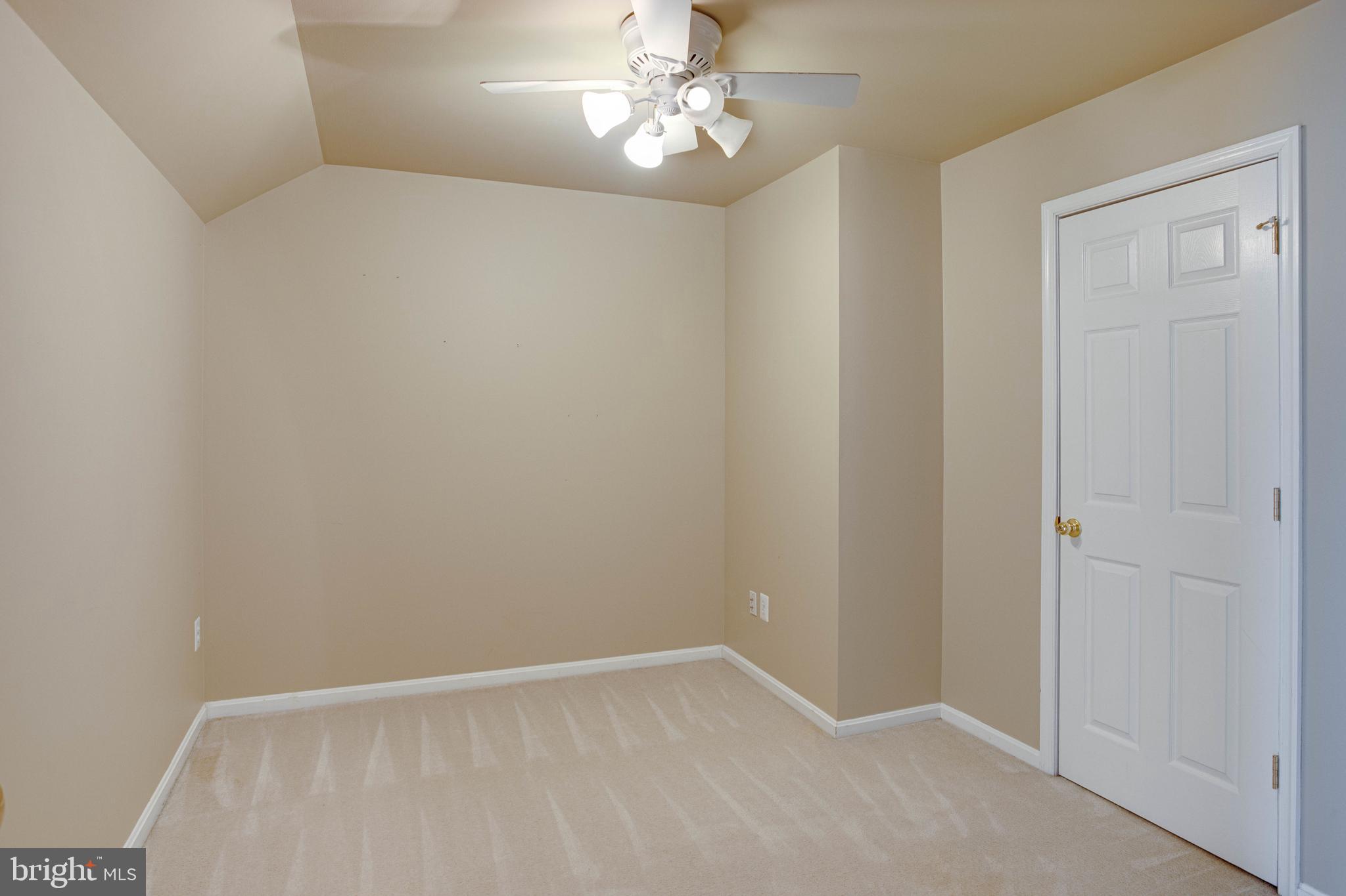 BELMONT GREENE - Residential Lease