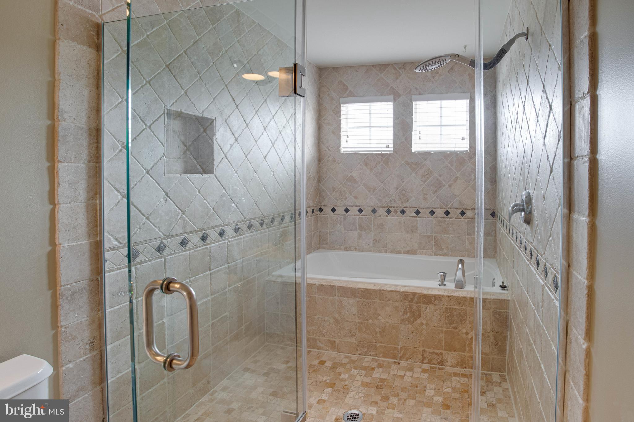 BELMONT GREENE - Residential Lease