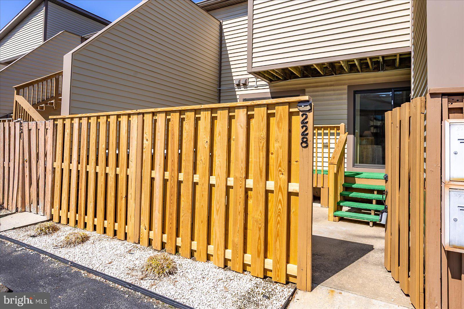 CLUB OCEAN VILLAS II - Residential