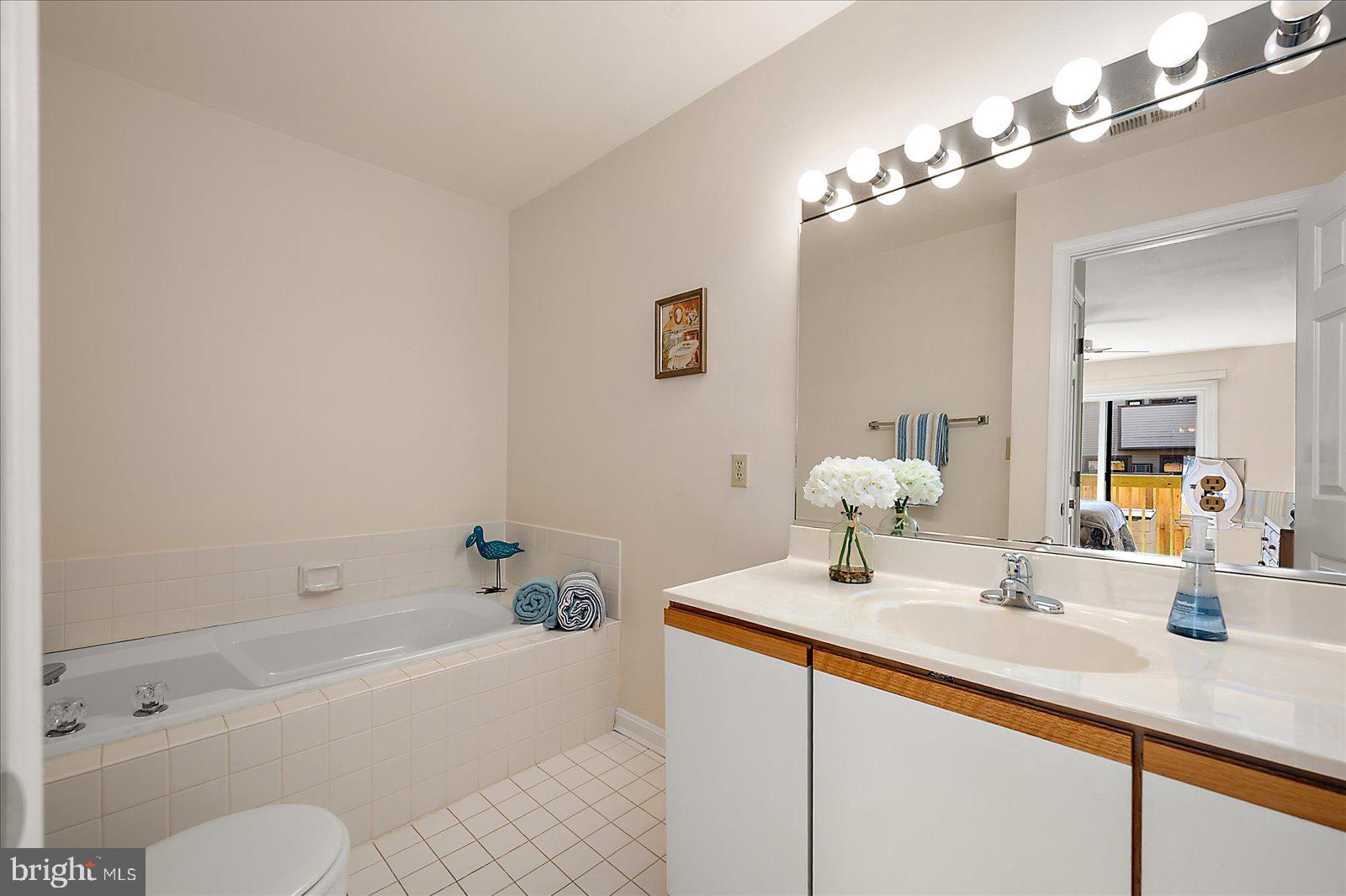 CLUB OCEAN VILLAS II - Residential