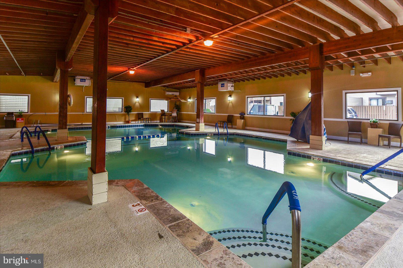 CLUB OCEAN VILLAS II - Residential