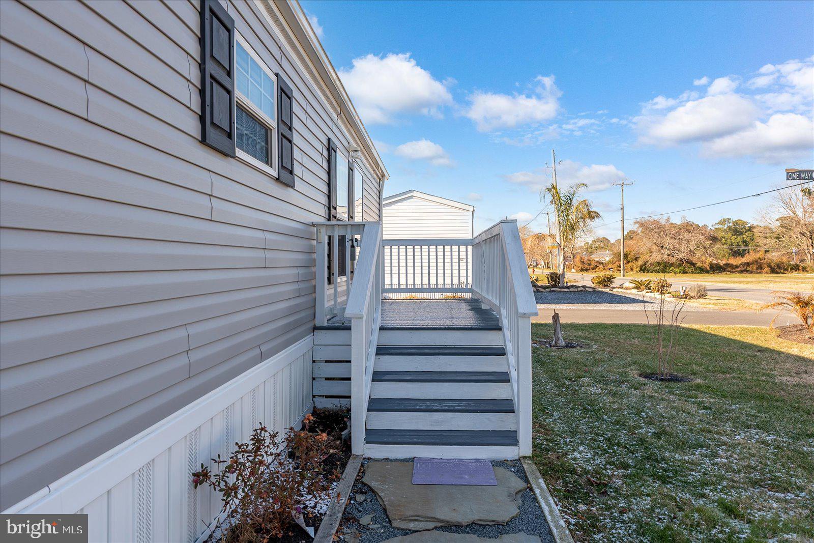 SALT LIFE PARK LLC - Residential