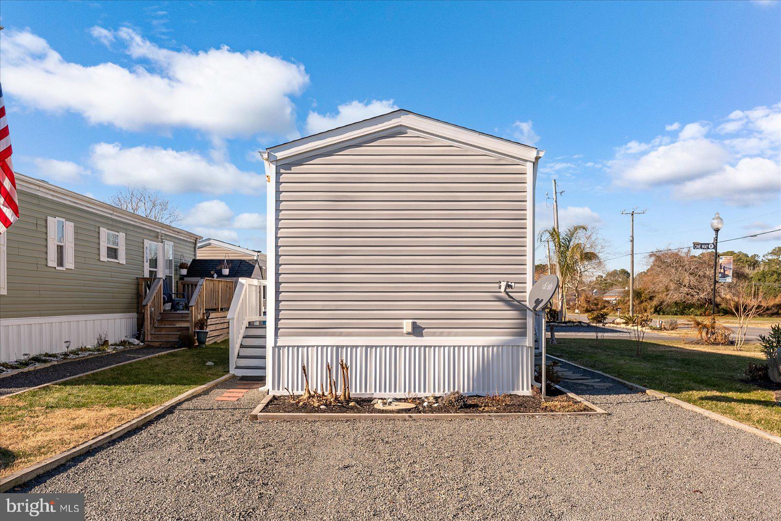 SALT LIFE PARK LLC - Residential