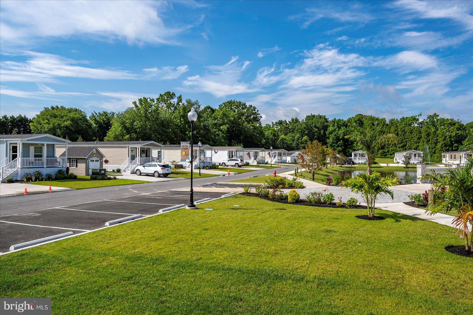 SALT LIFE PARK LLC - Residential