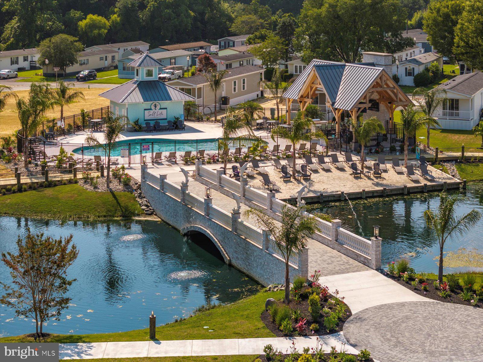 SALT LIFE PARK LLC - Residential