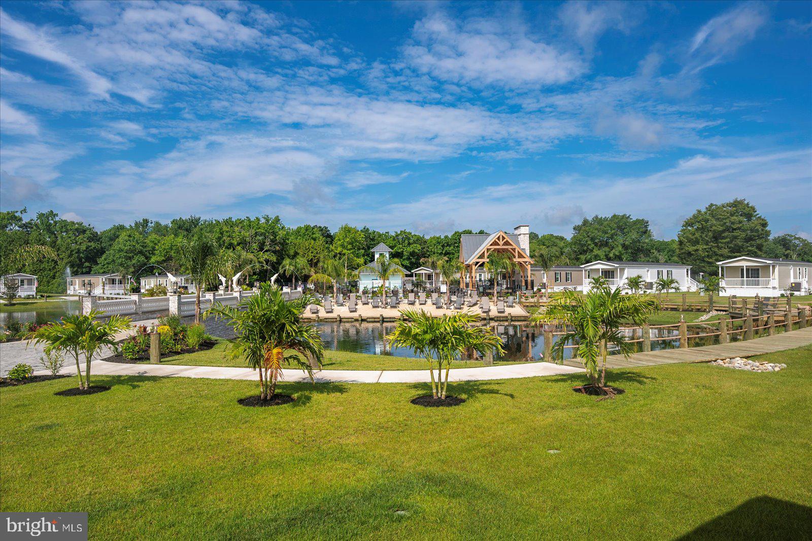 SALT LIFE PARK LLC - Residential