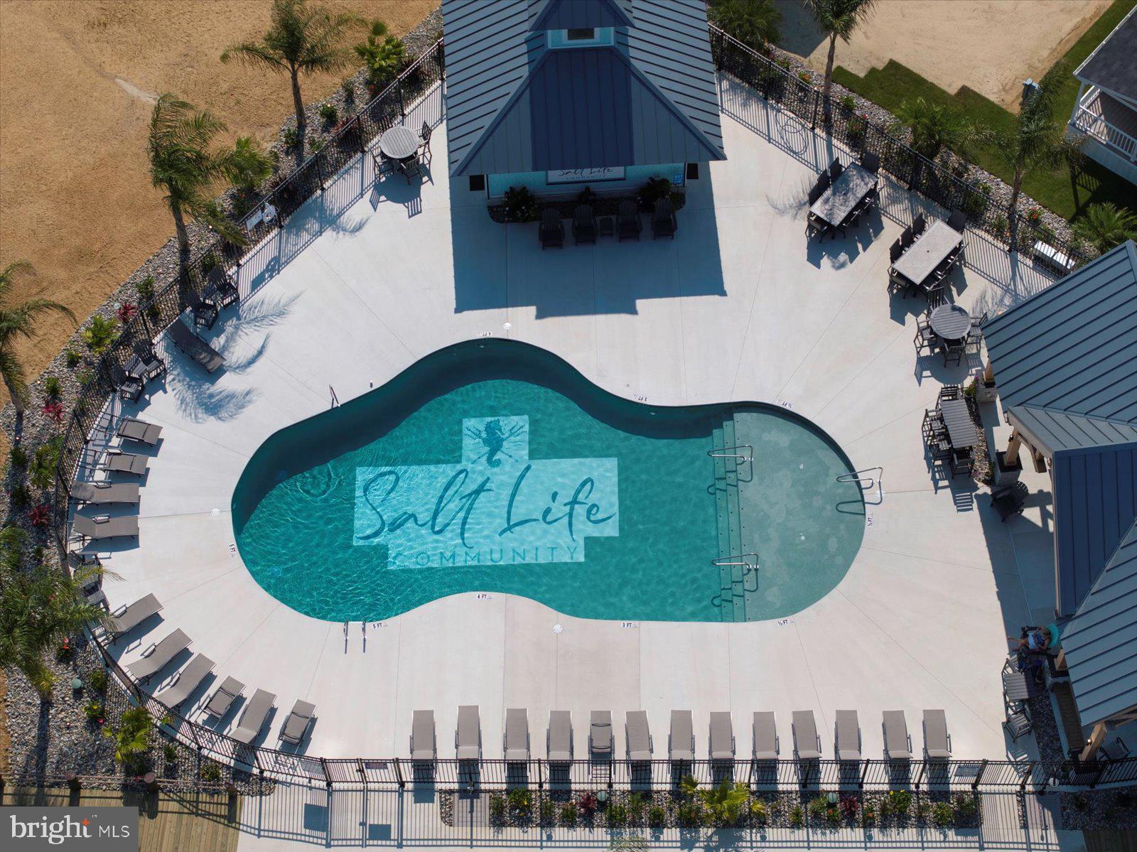 SALT LIFE PARK LLC - Residential