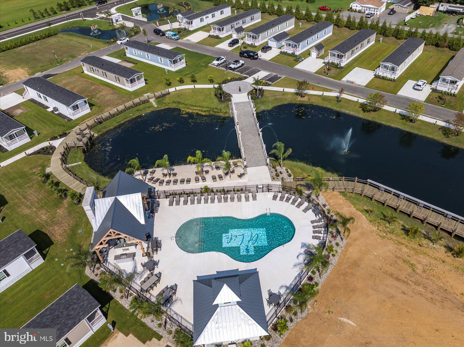 SALT LIFE PARK LLC - Residential