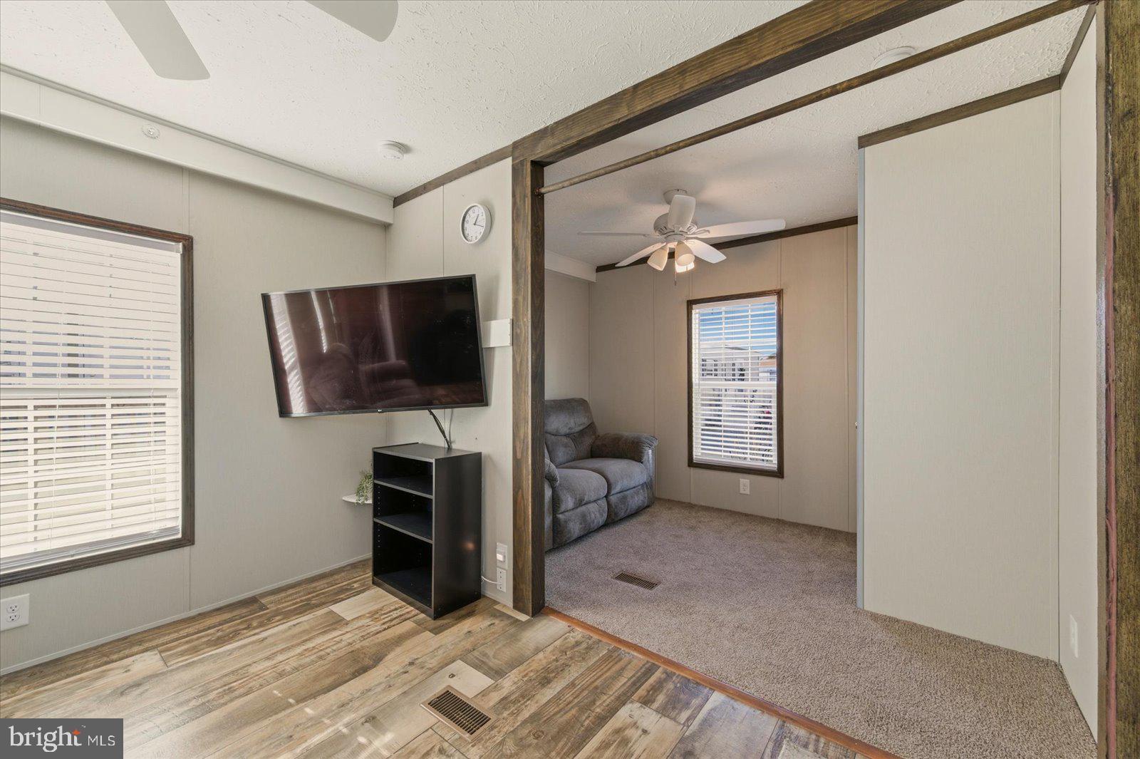 SALT LIFE PARK LLC - Residential