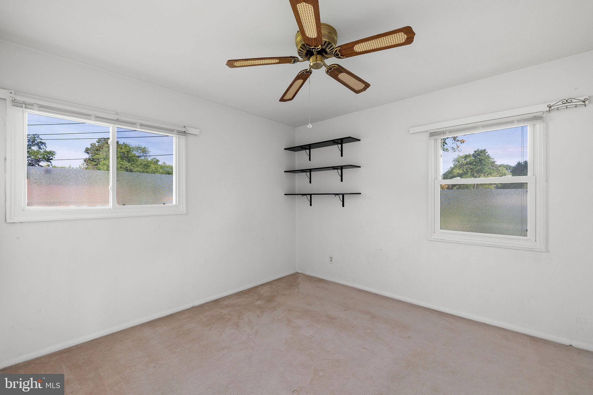 NORTH SPRINGFIELD - Residential