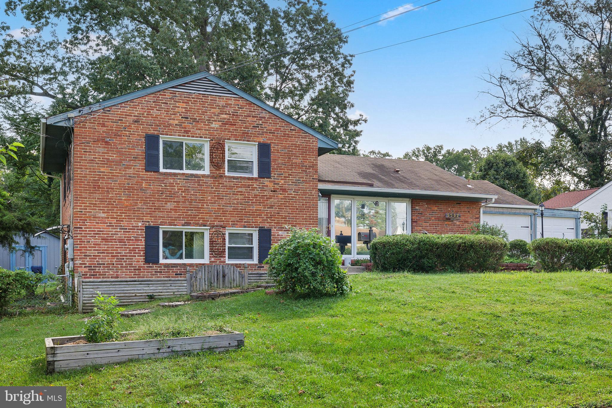 NORTH SPRINGFIELD - Residential