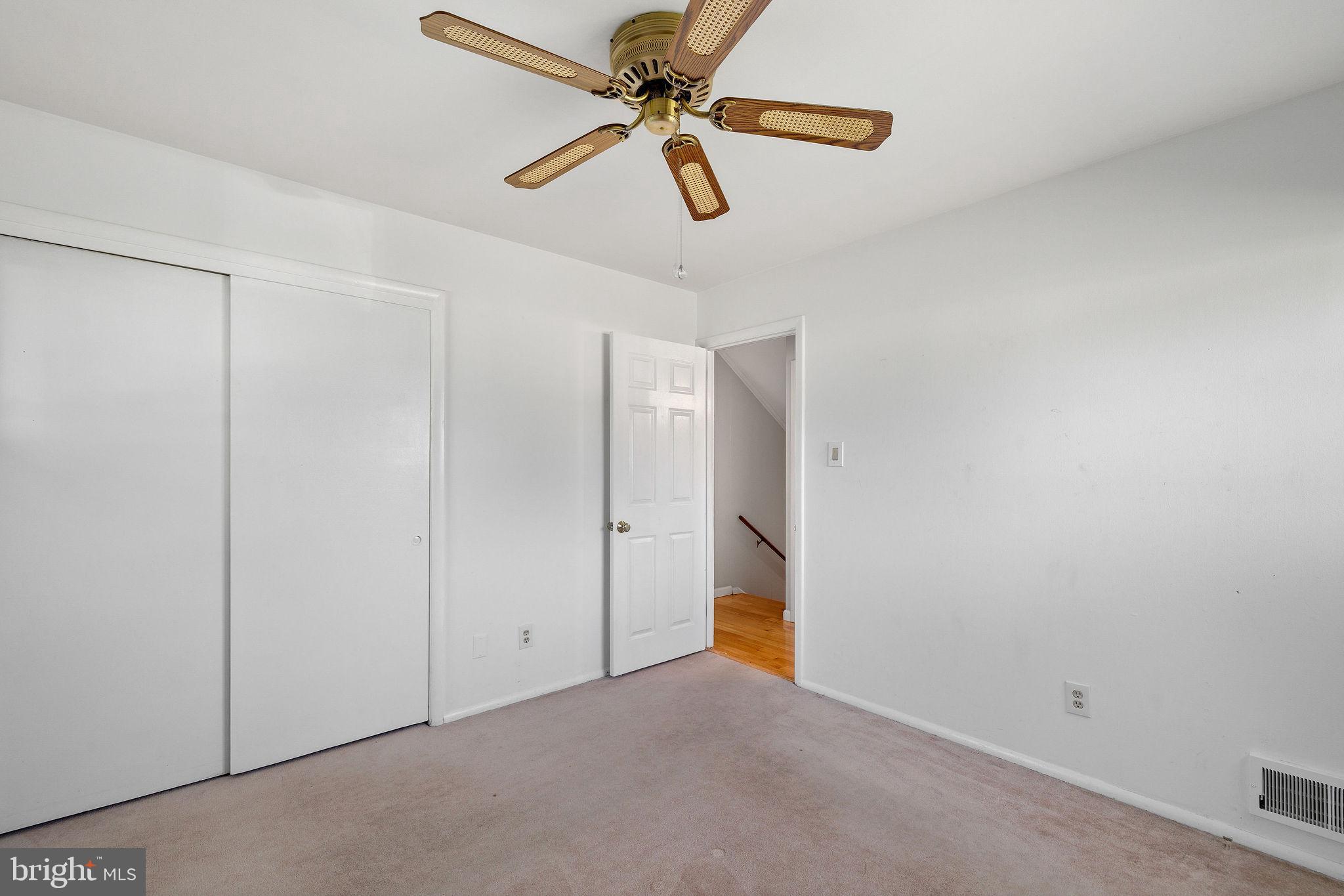 NORTH SPRINGFIELD - Residential