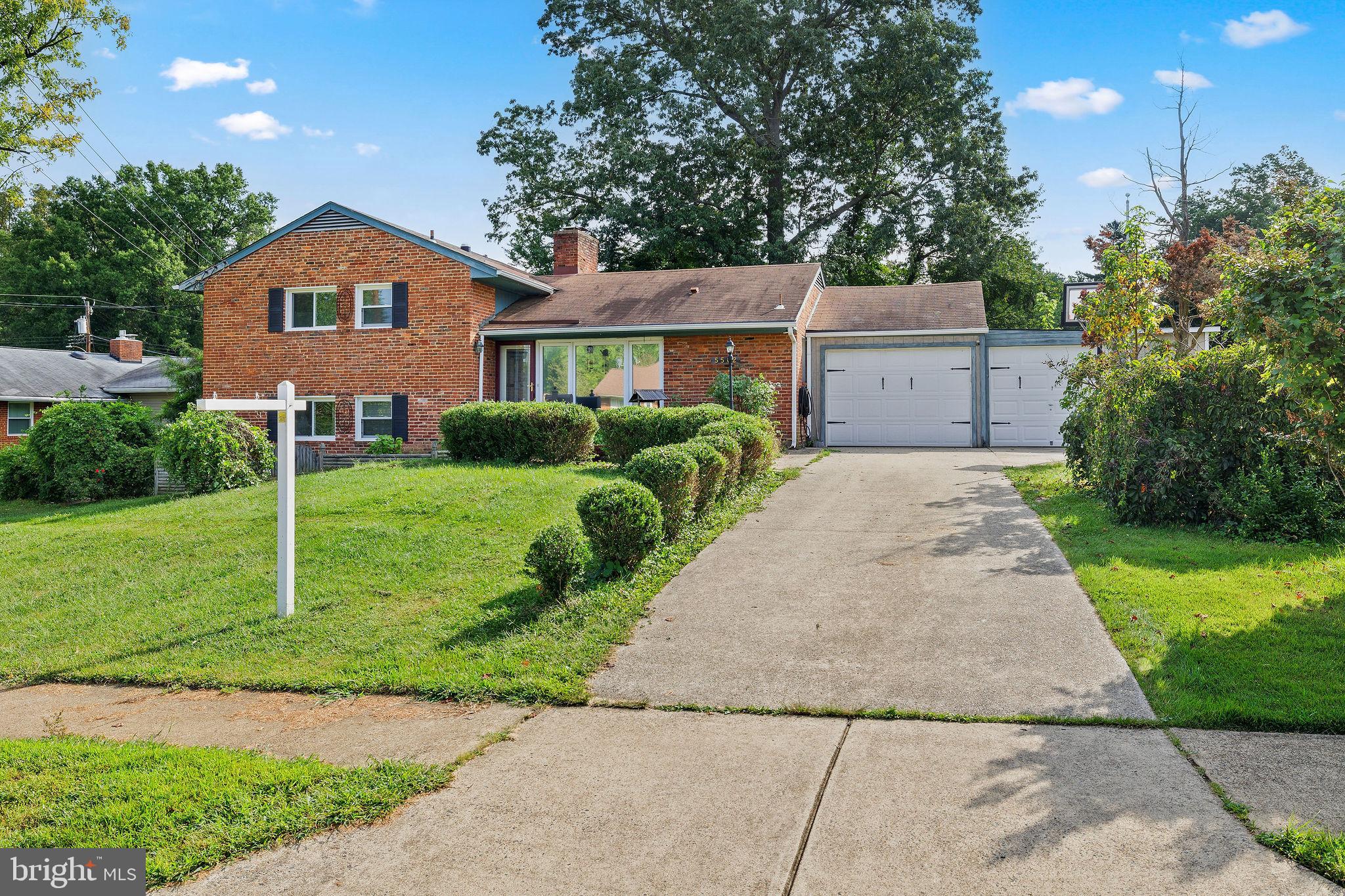 NORTH SPRINGFIELD - Residential