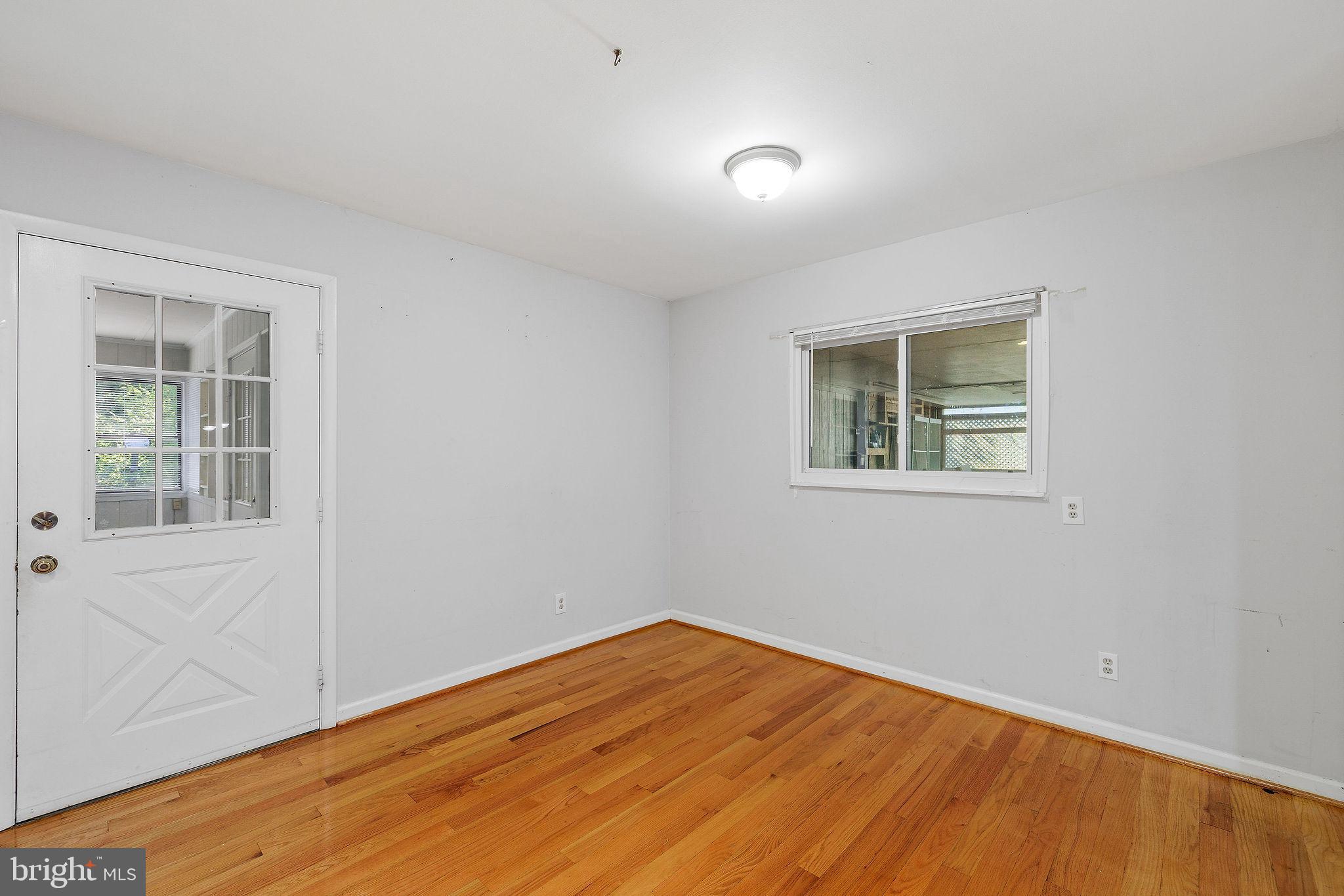 NORTH SPRINGFIELD - Residential