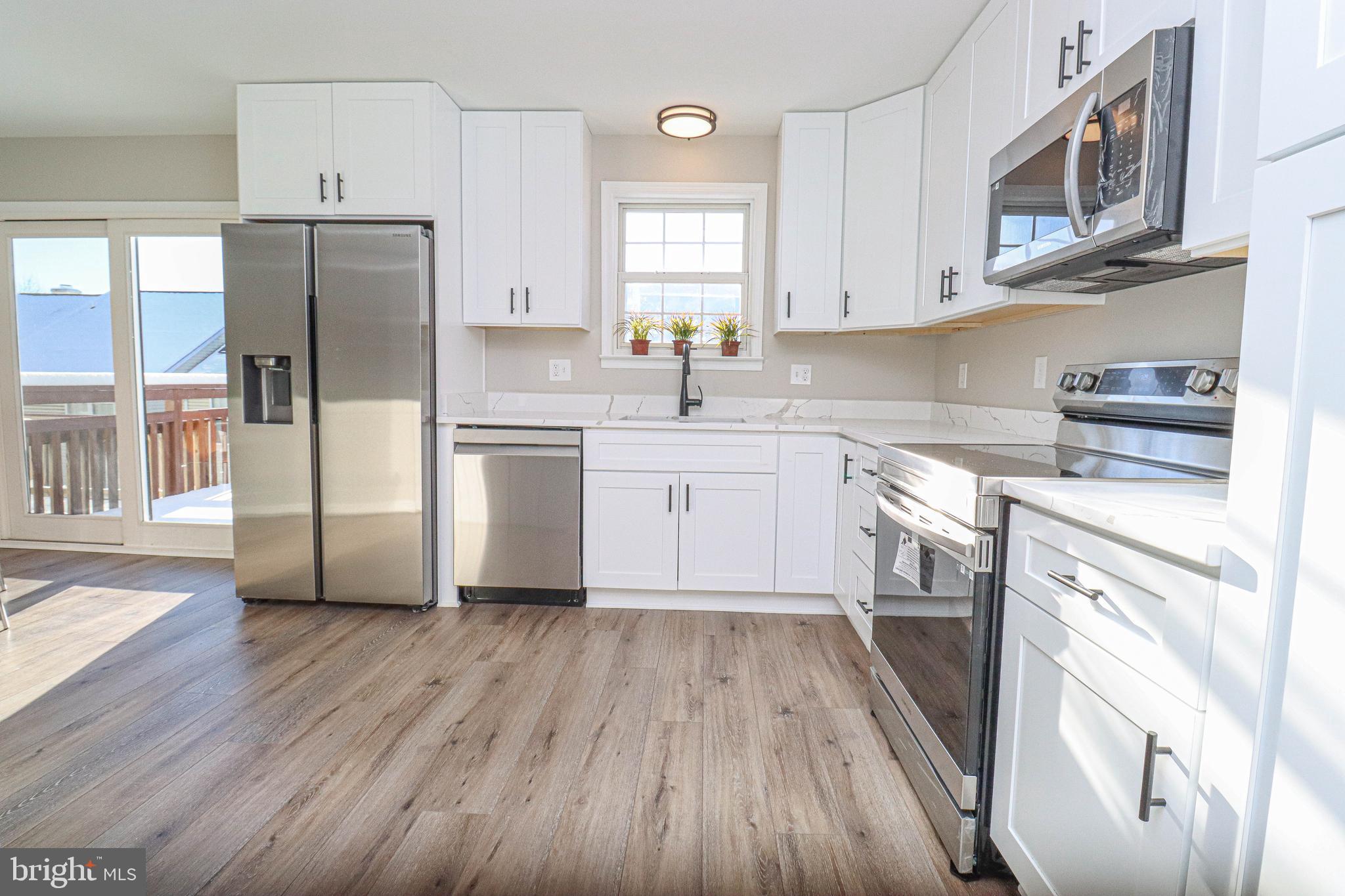 CHILLUM HILLS - Residential