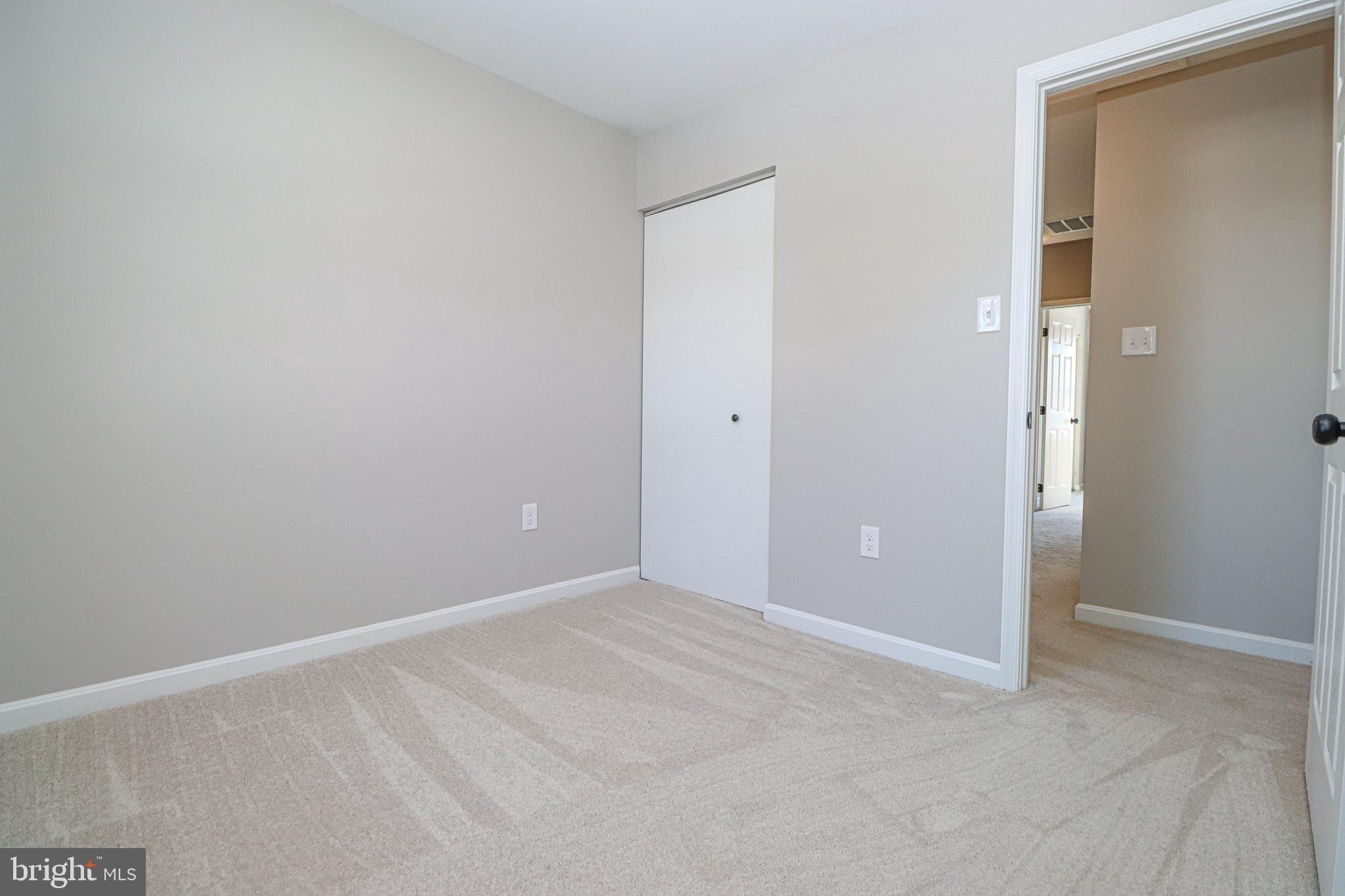 CHILLUM HILLS - Residential