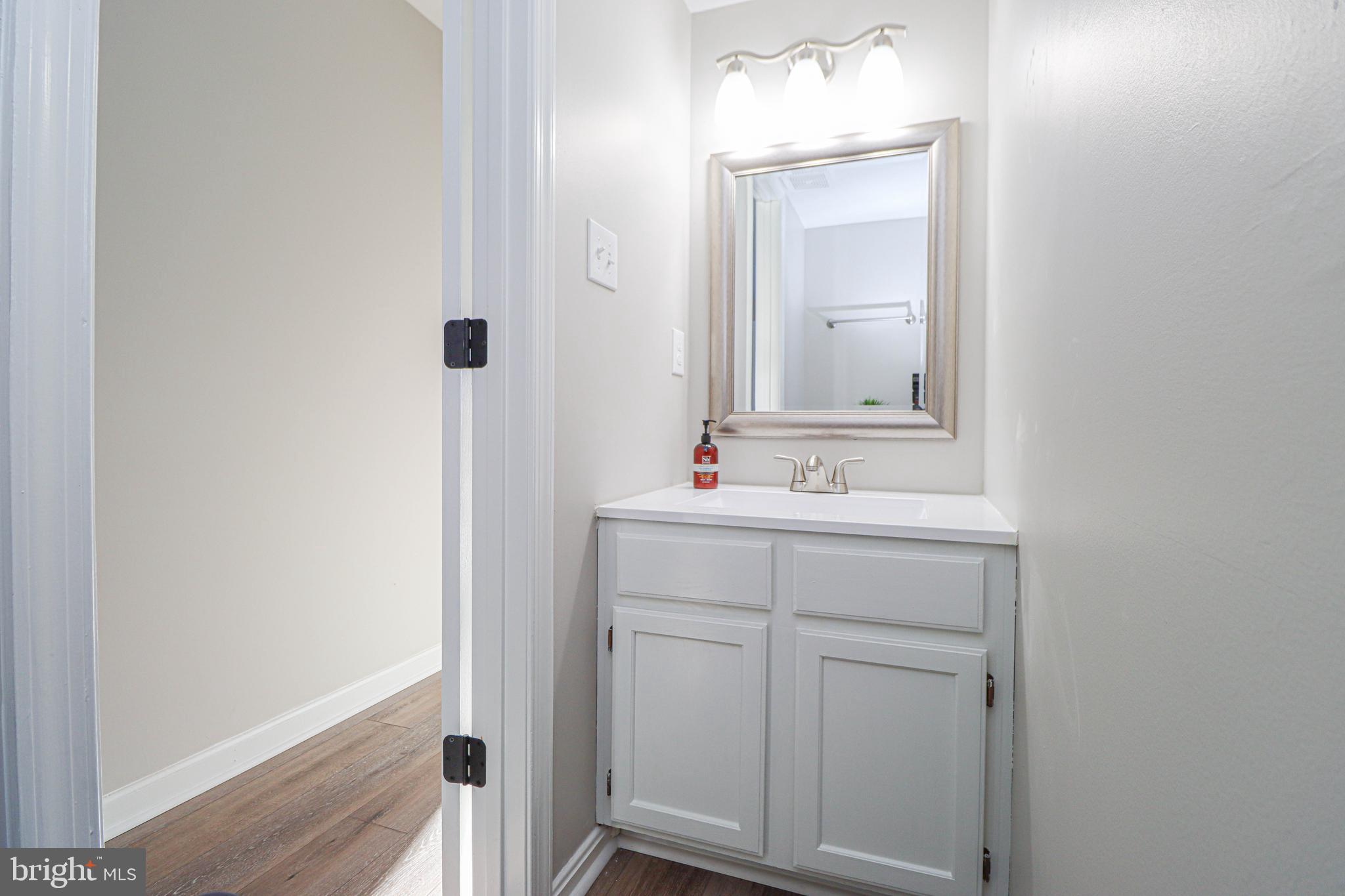 CHILLUM HILLS - Residential