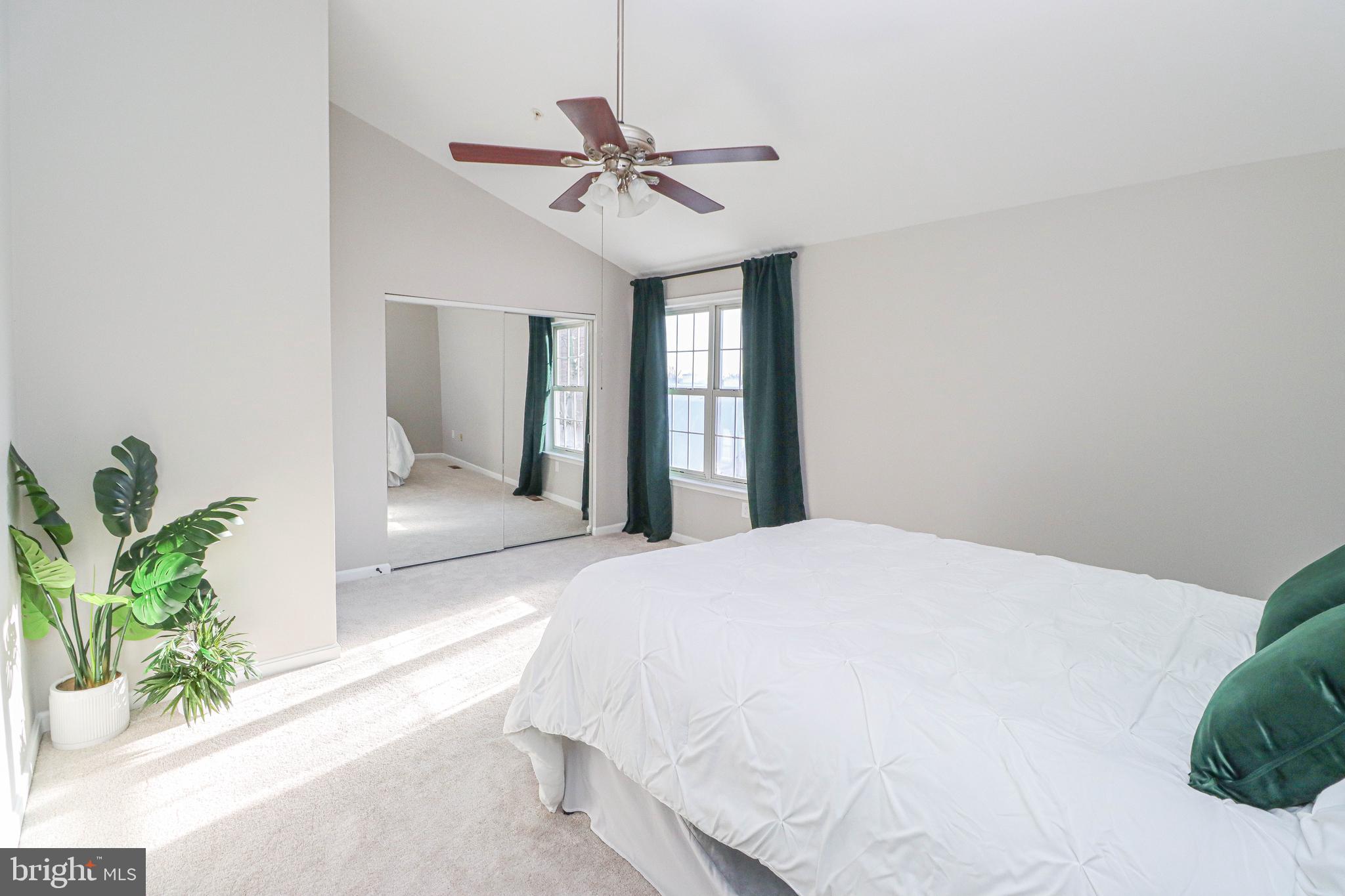 CHILLUM HILLS - Residential