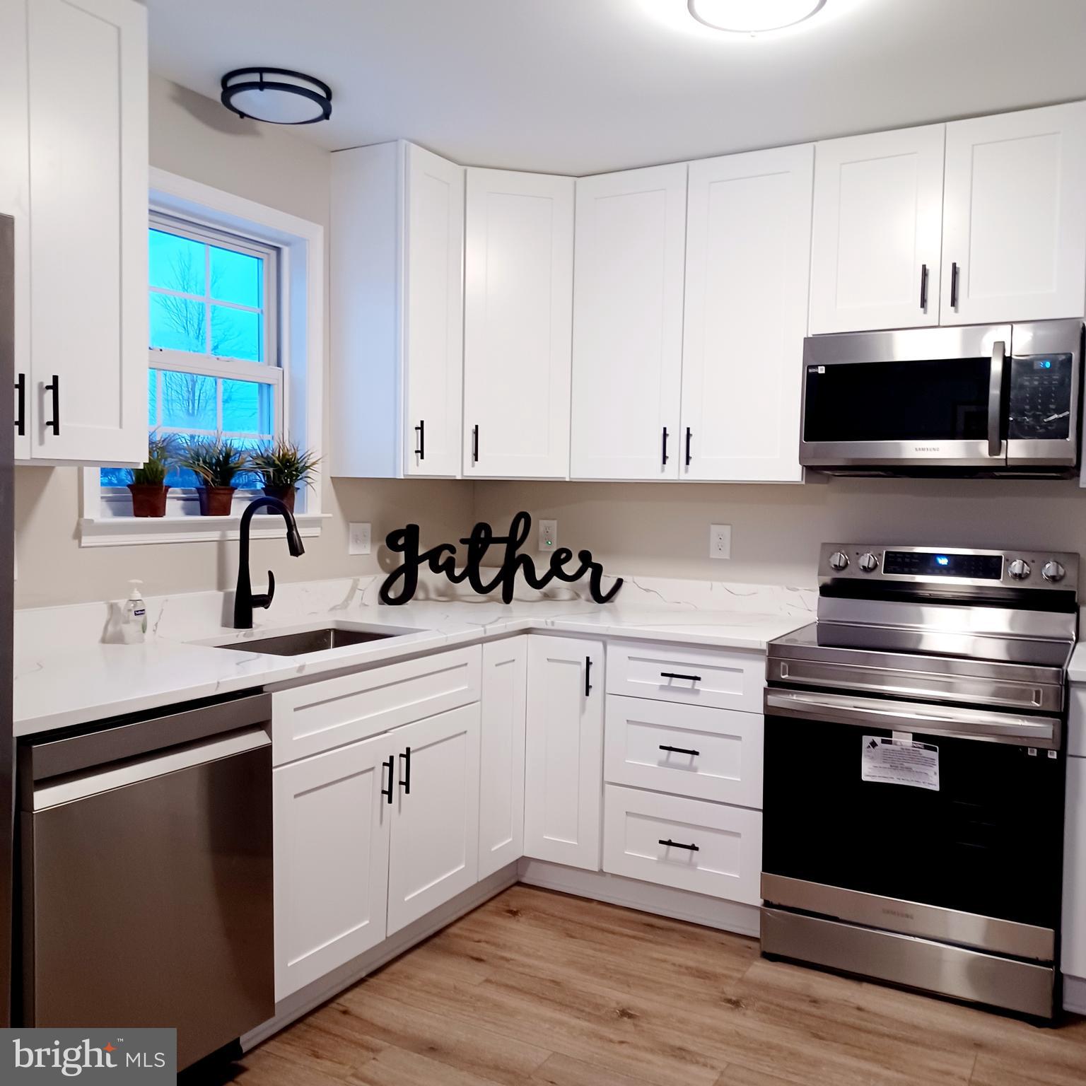 CHILLUM HILLS - Residential