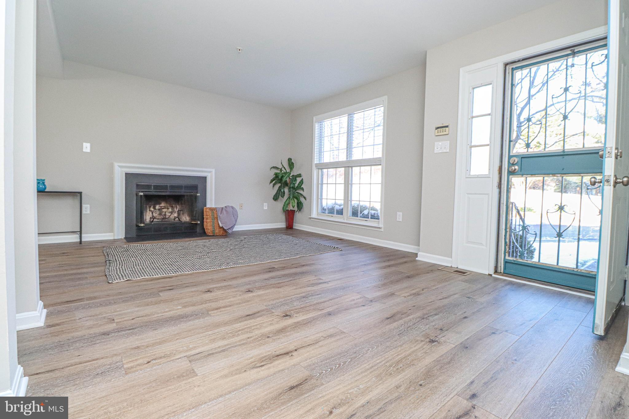 CHILLUM HILLS - Residential