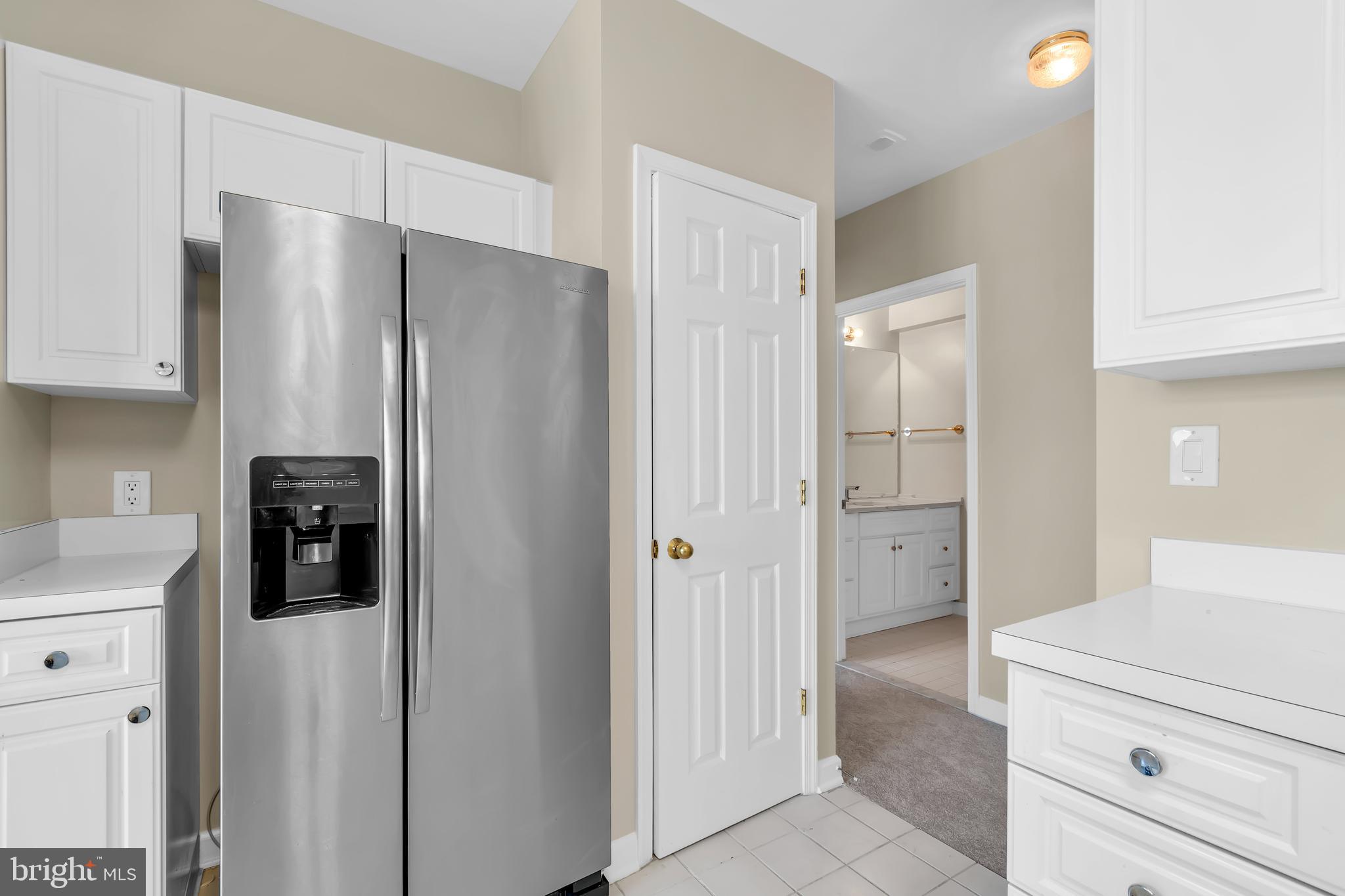 HARBORVIEW CONDOMINIUMS - Residential Lease