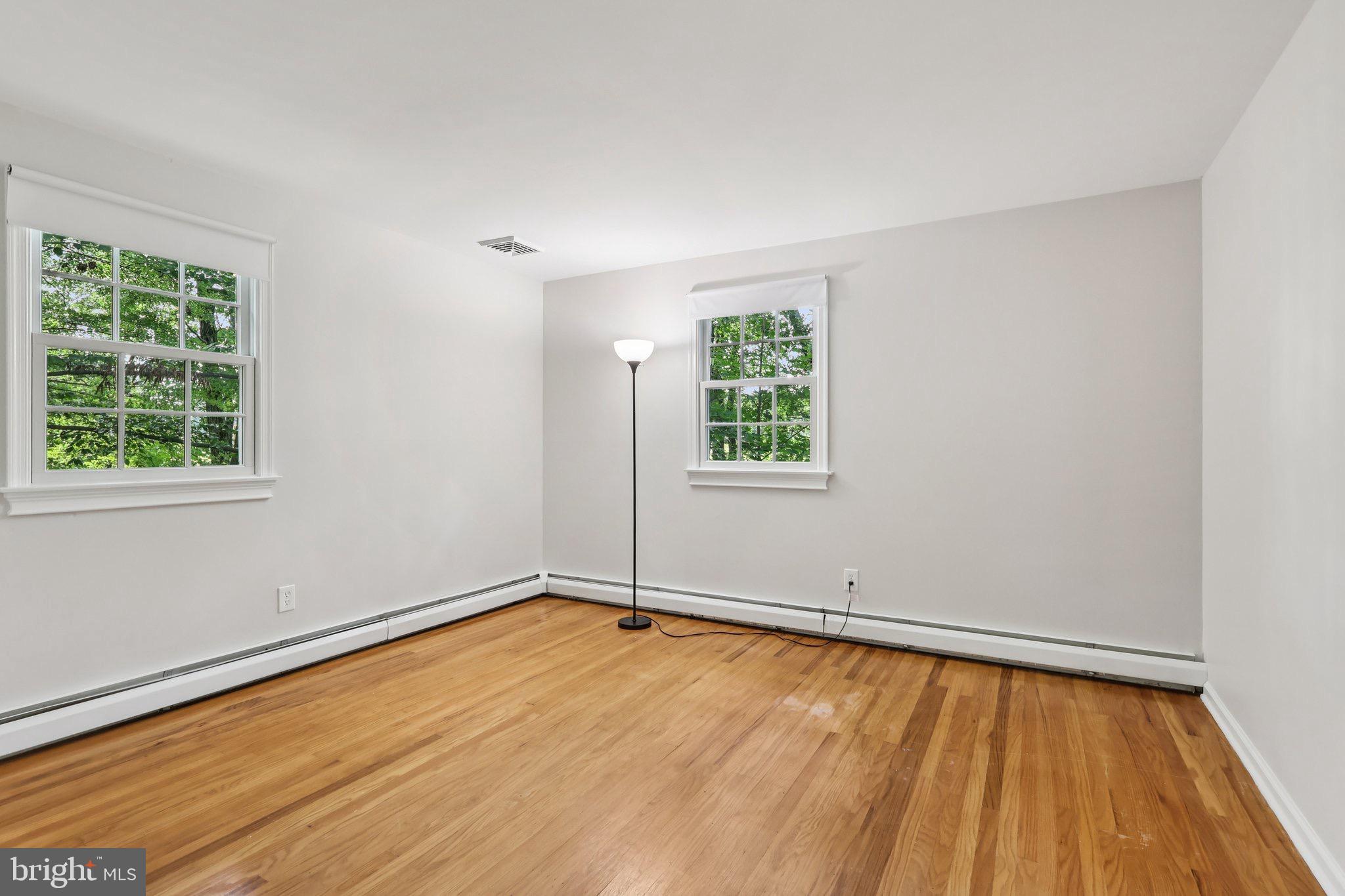 CHARTER CHASE - Residential