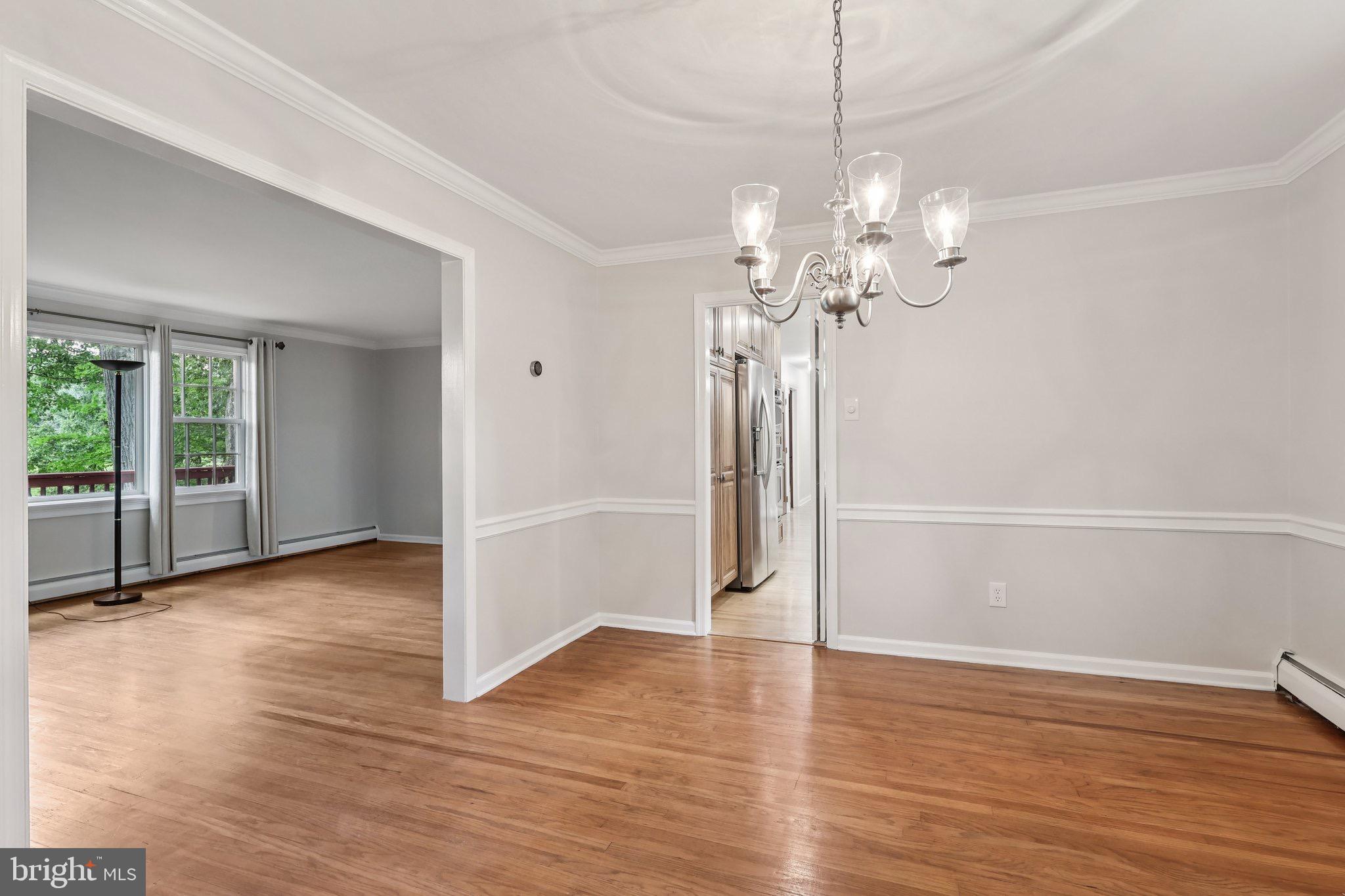 CHARTER CHASE - Residential