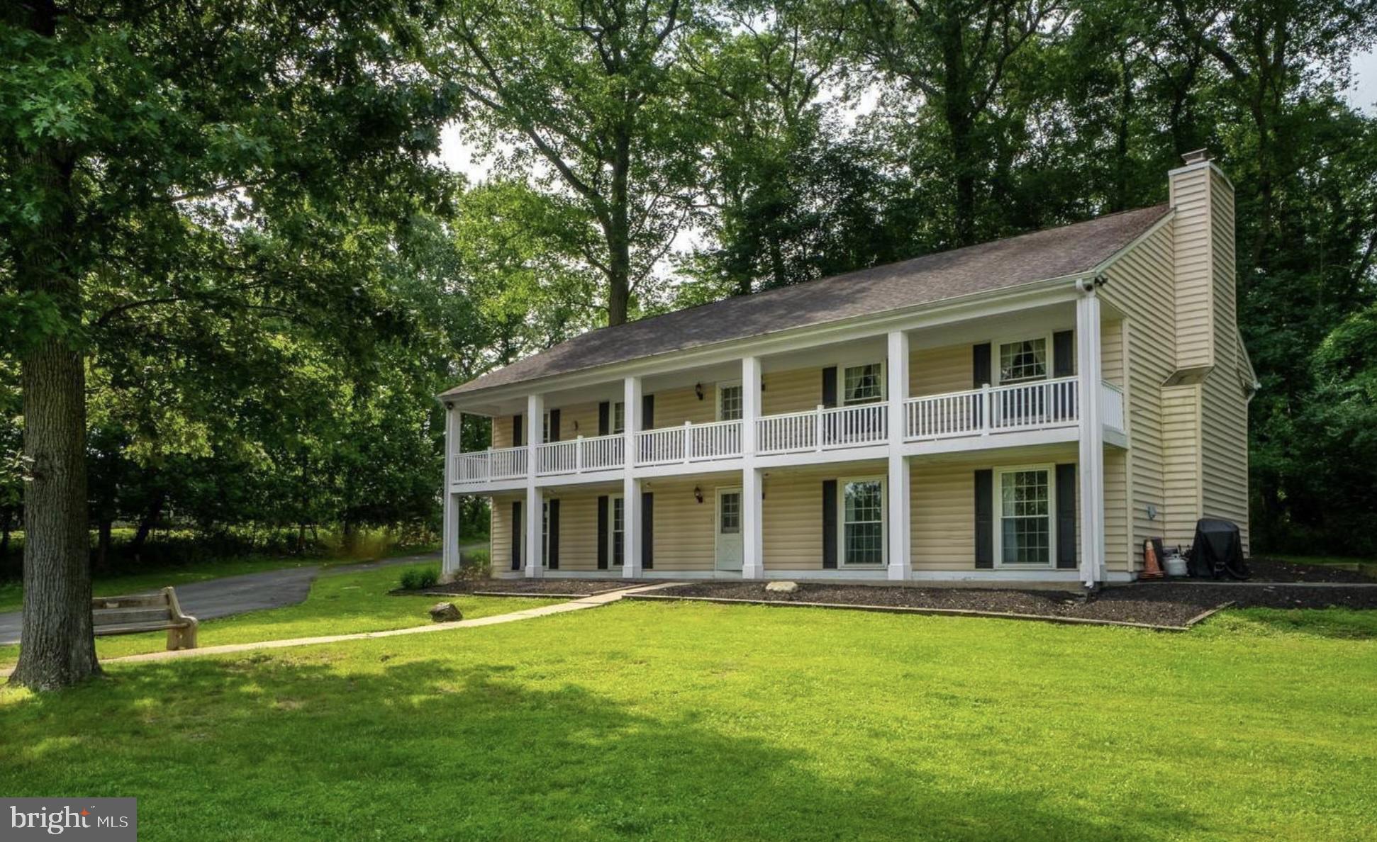 CHARTER CHASE - Residential