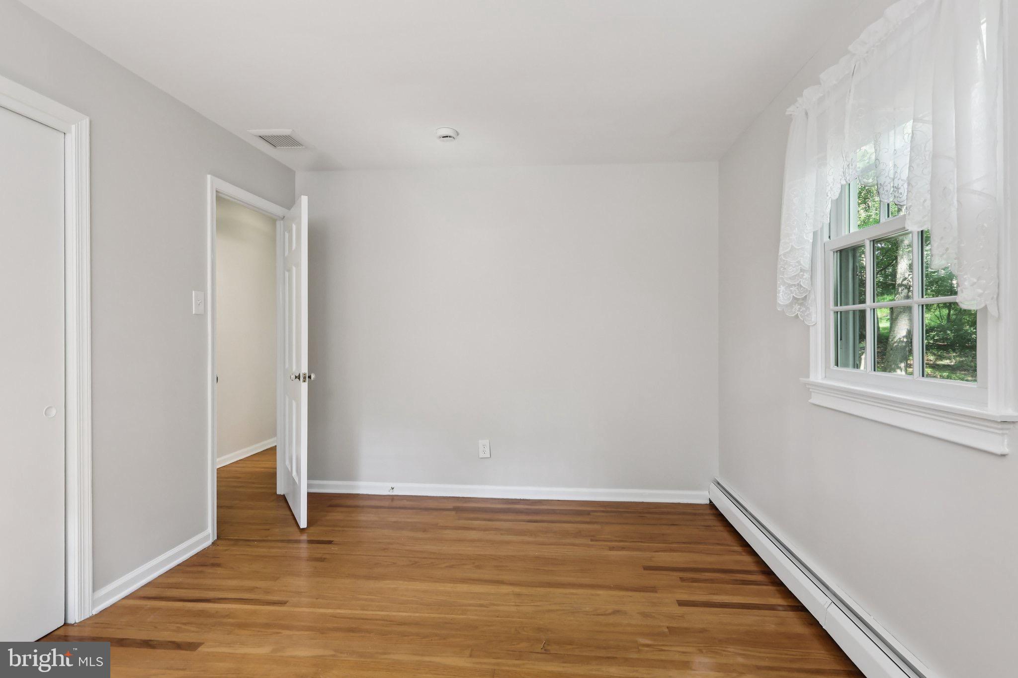 CHARTER CHASE - Residential