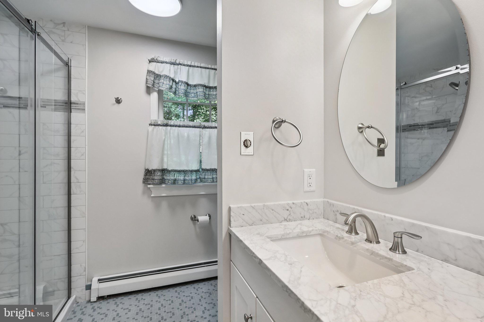 CHARTER CHASE - Residential