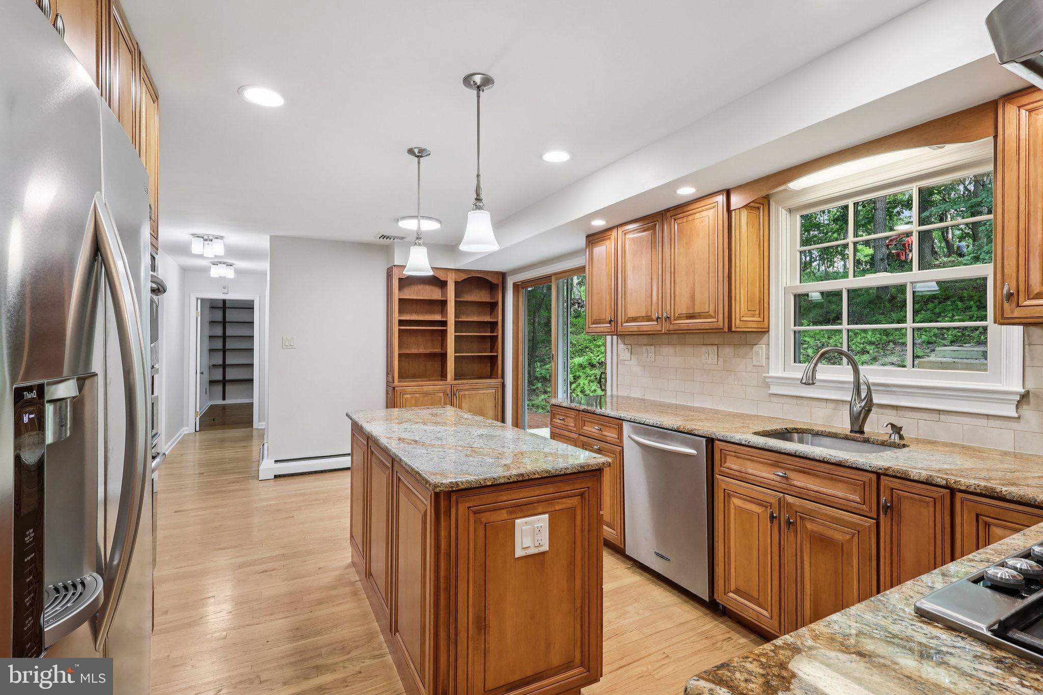 CHARTER CHASE - Residential