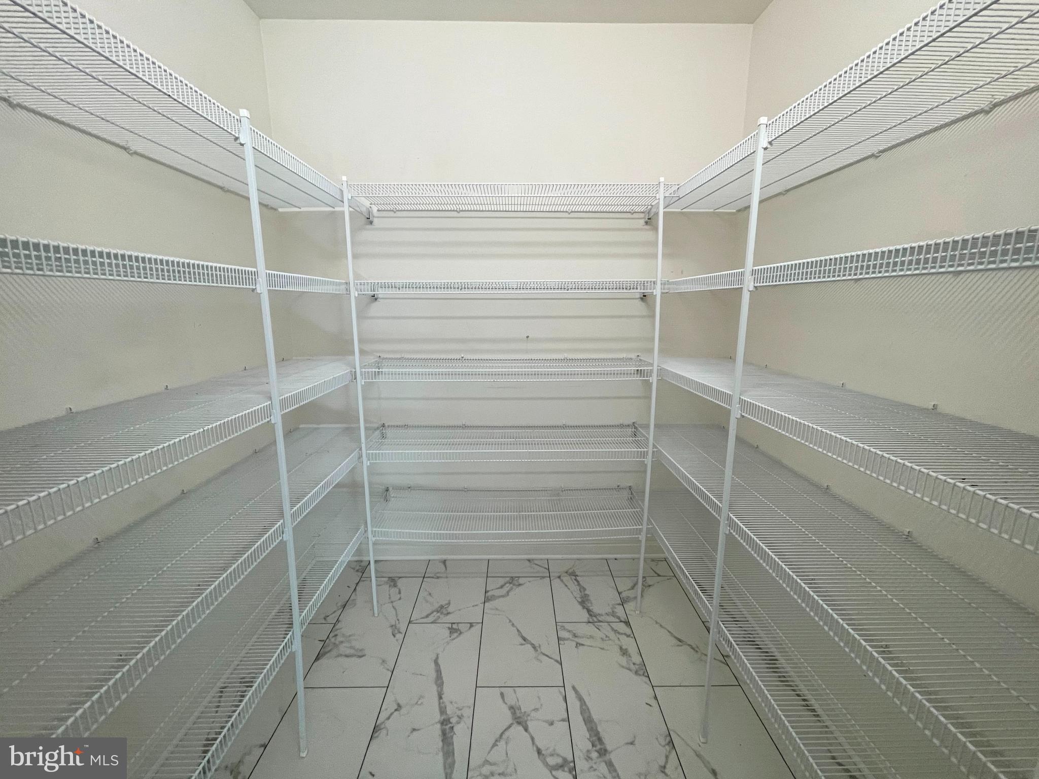 GREENBRIER - Residential Lease