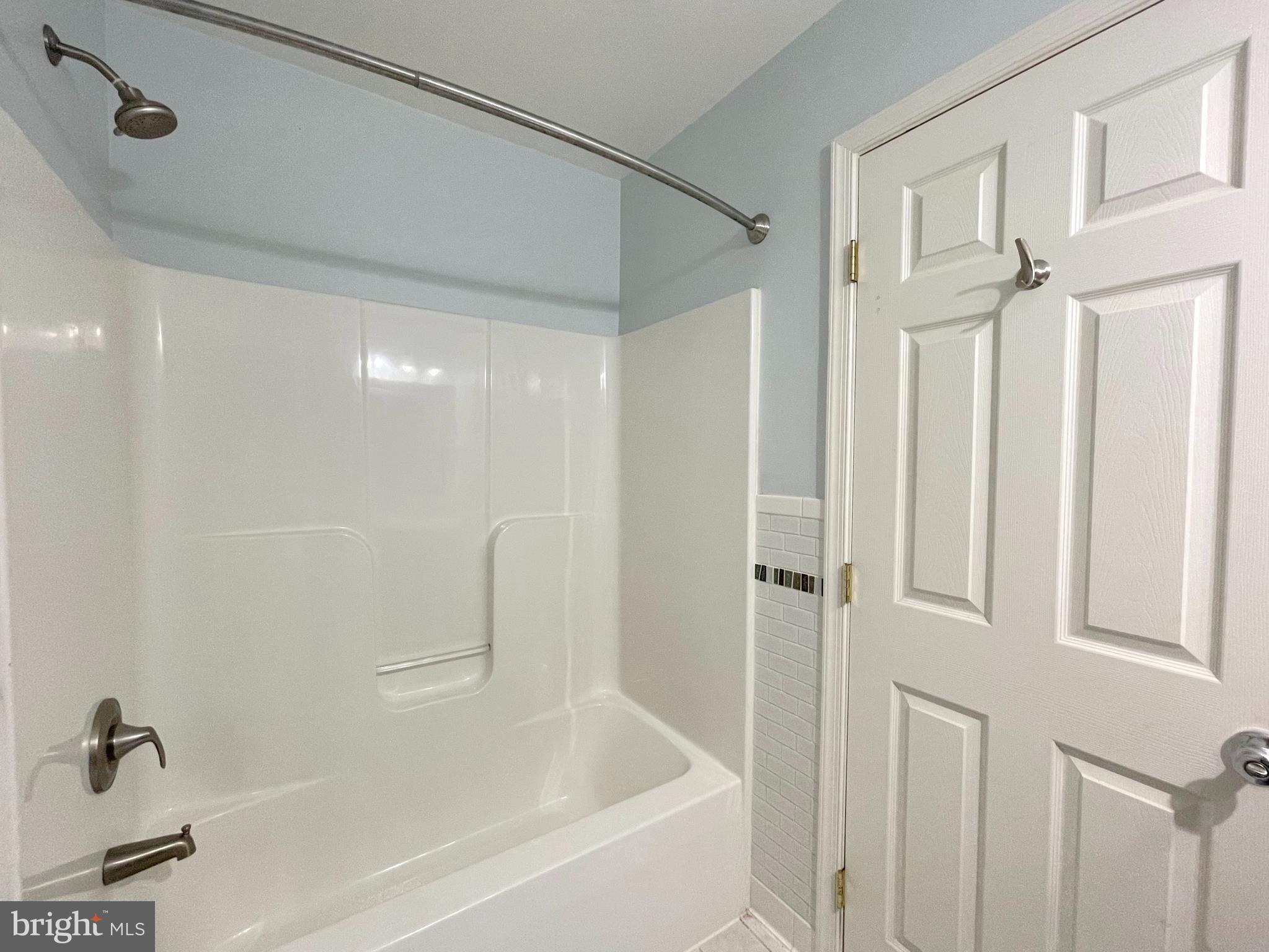 GREENBRIER - Residential Lease