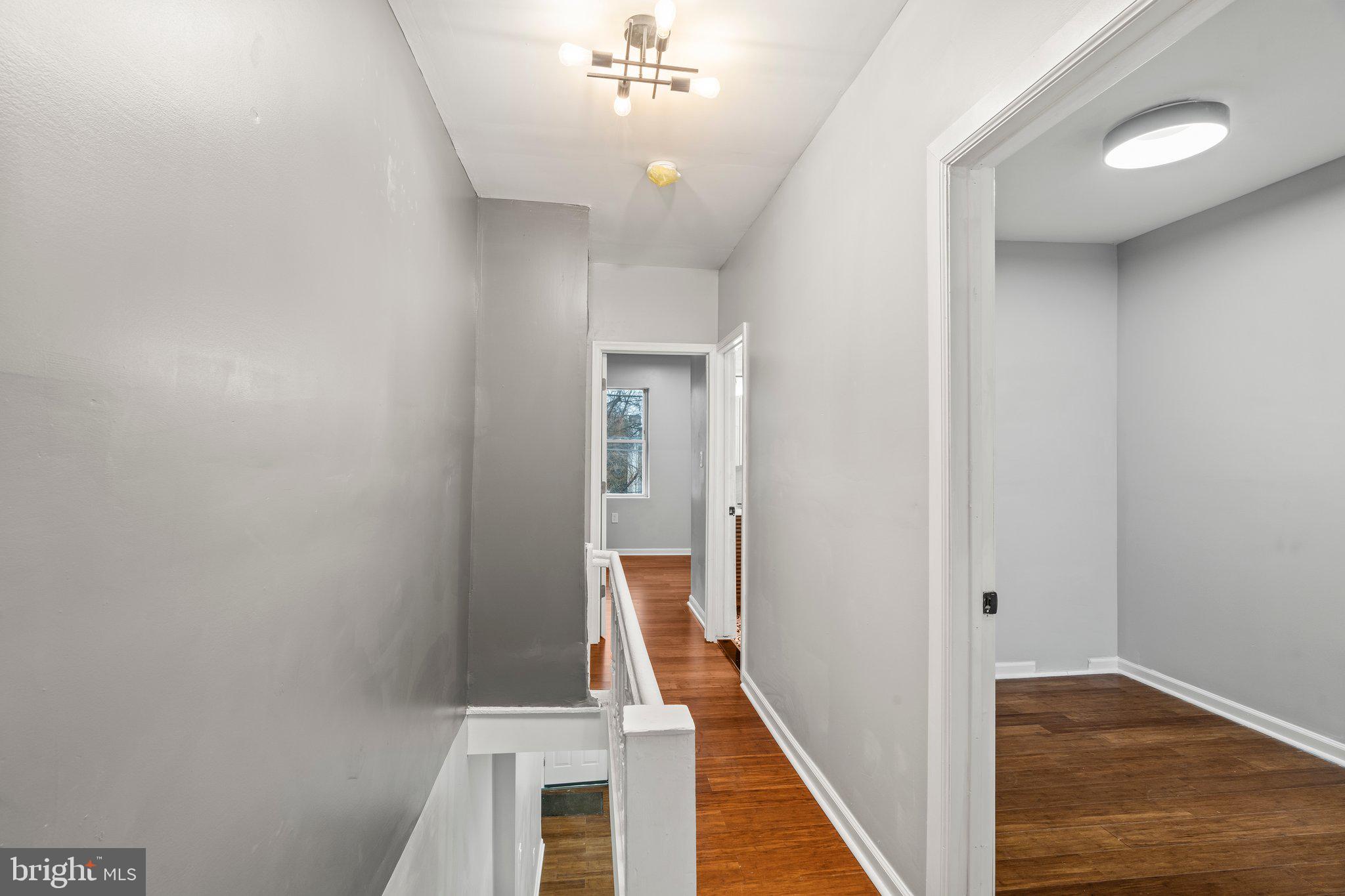 STRAWBERRY MANSION - Residential
